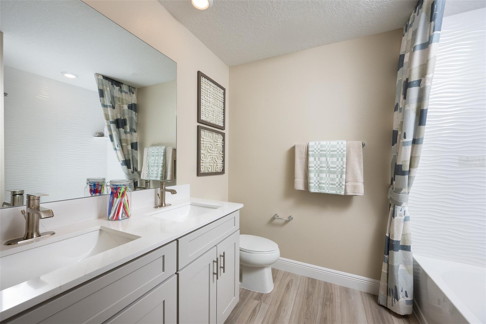 12180 CATTLESIDE DR, RIVERVIEW, FL, 33579