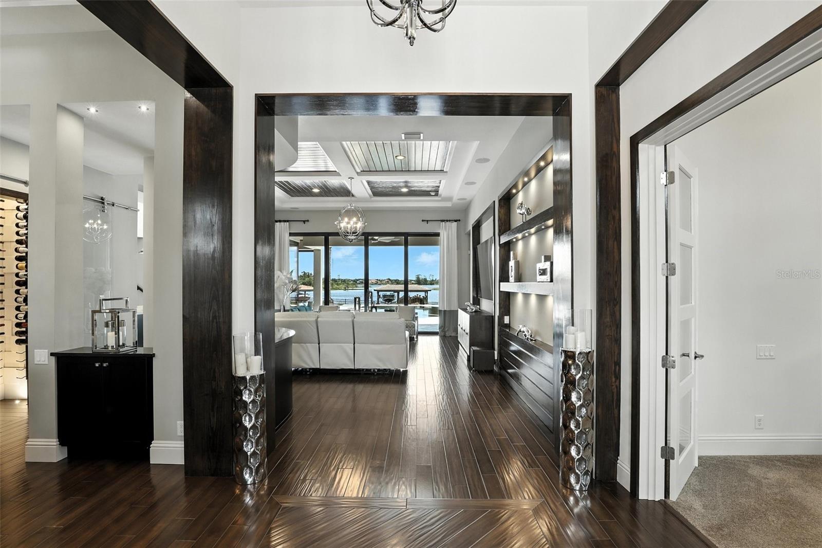 O6319854 Property Photo