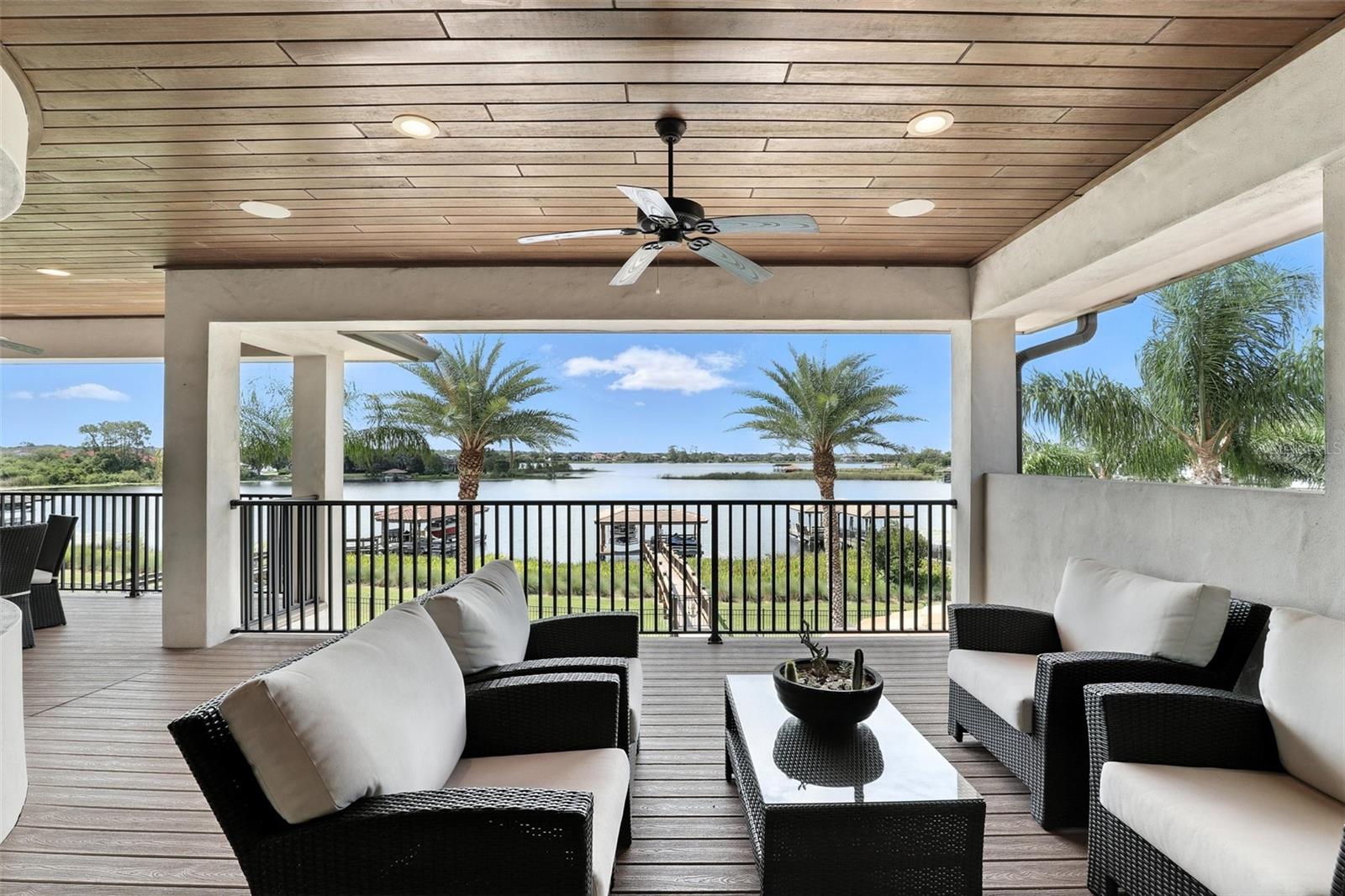 O6319854 Property Photo