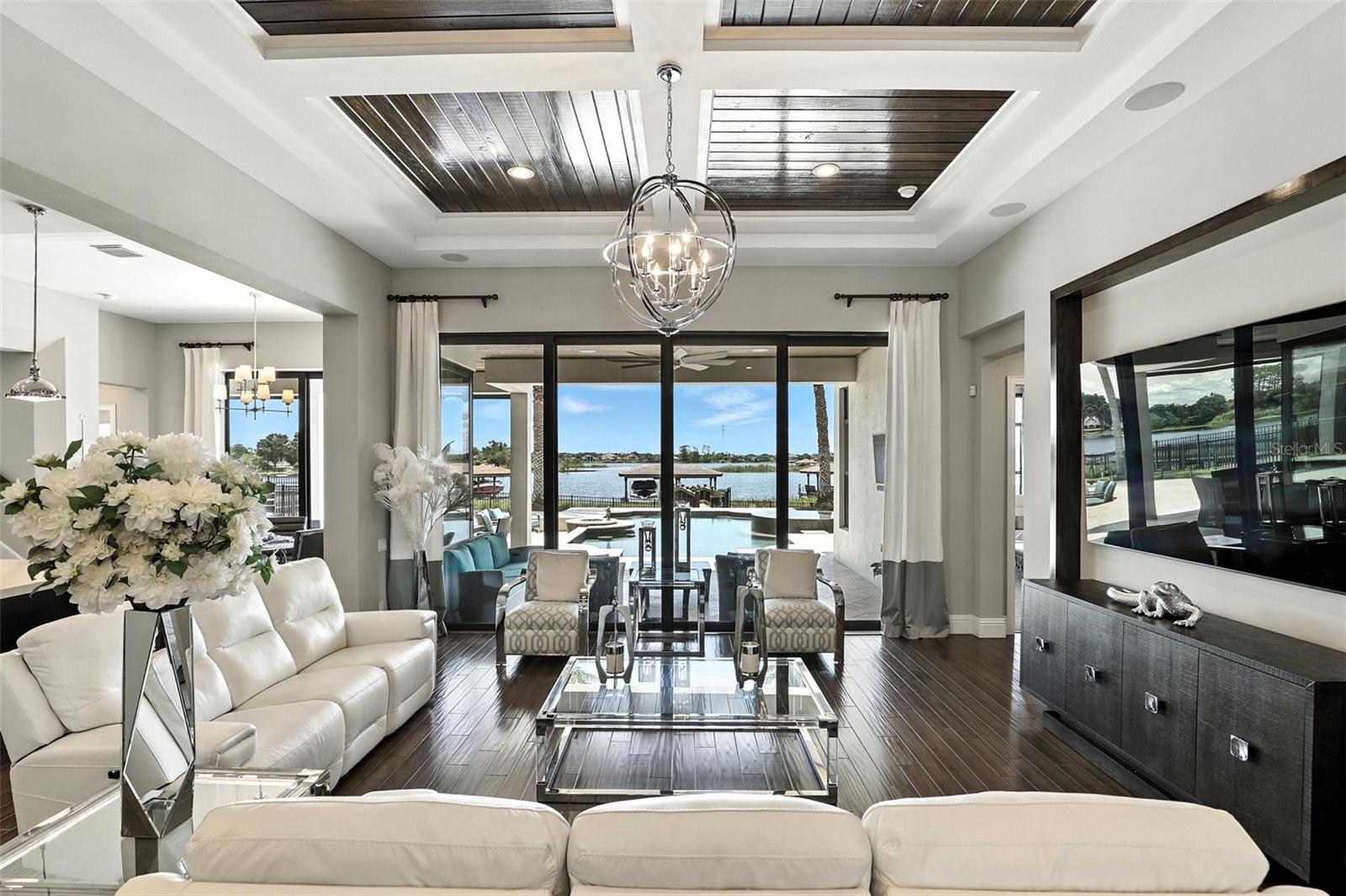 O6319854 Property Photo