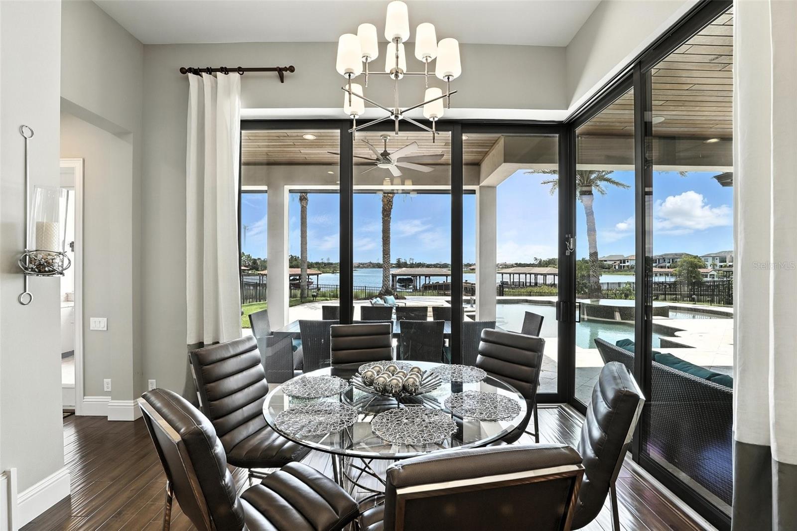 O6319854 Property Photo