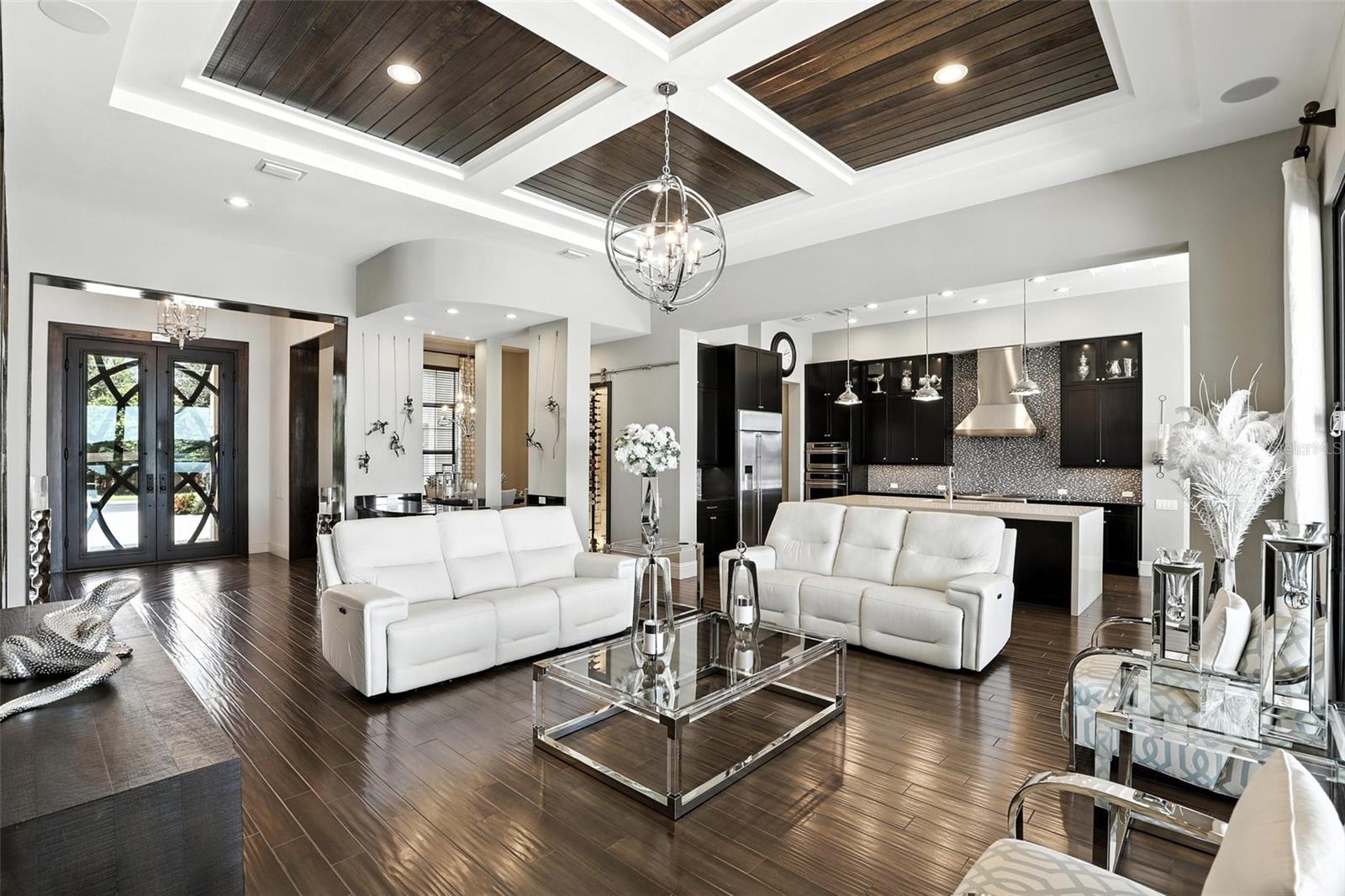 O6319854 Property Photo