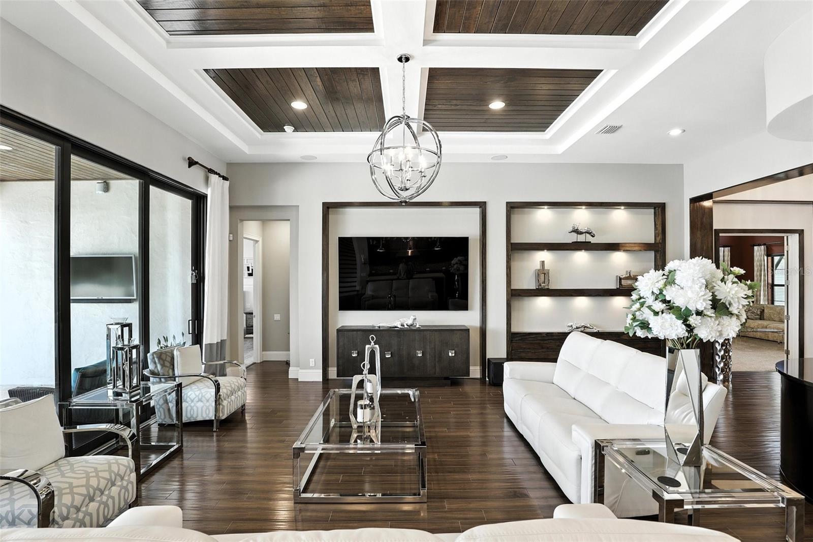 O6319854 Property Photo