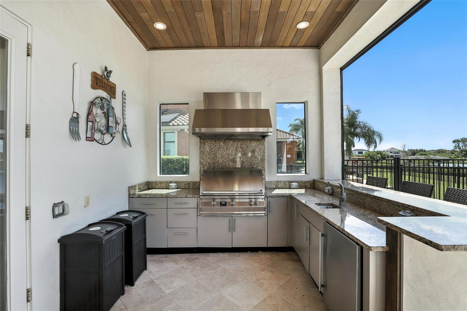 O6319854 Property Photo