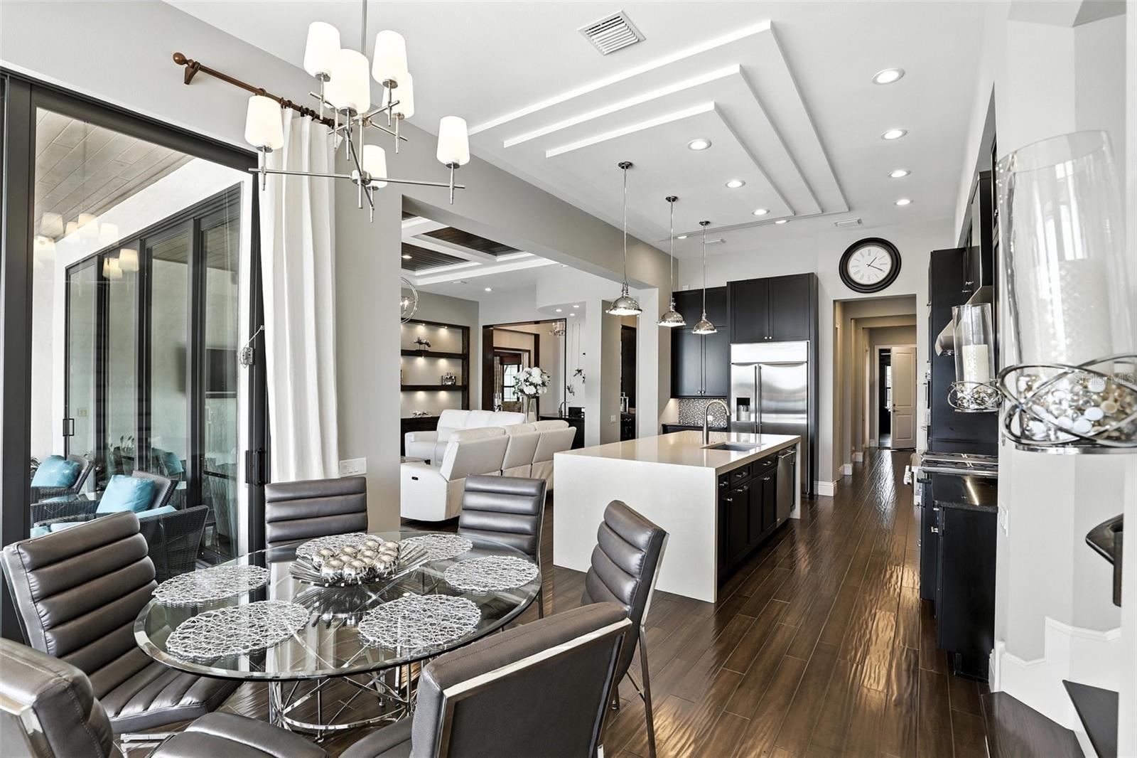 O6319854 Property Photo