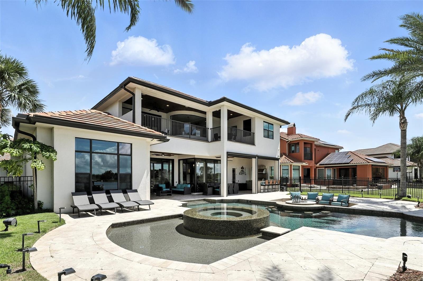 O6319854 Property Photo