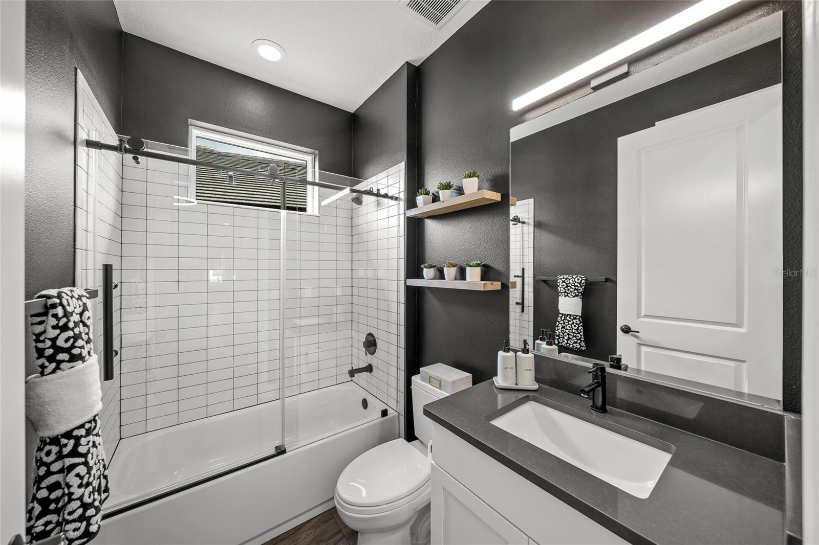 11422 APPLE TREE CIR, BRADENTON, FL, 34211