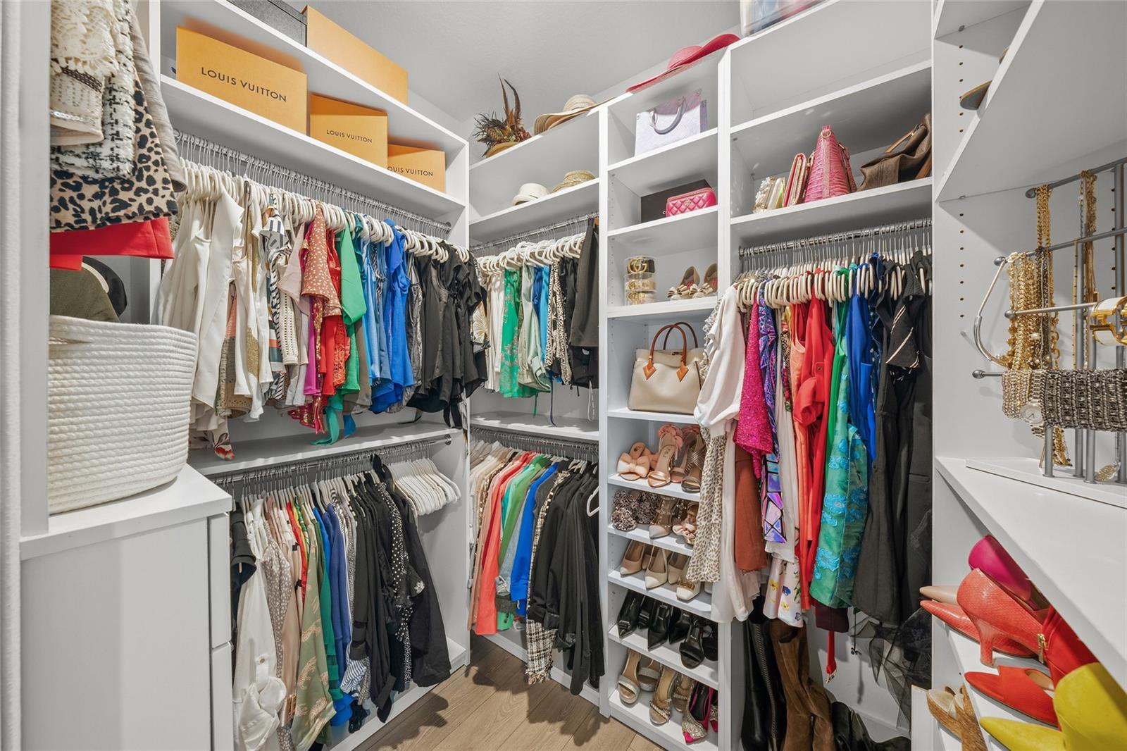 11422 APPLE TREE CIR, BRADENTON, FL, 34211