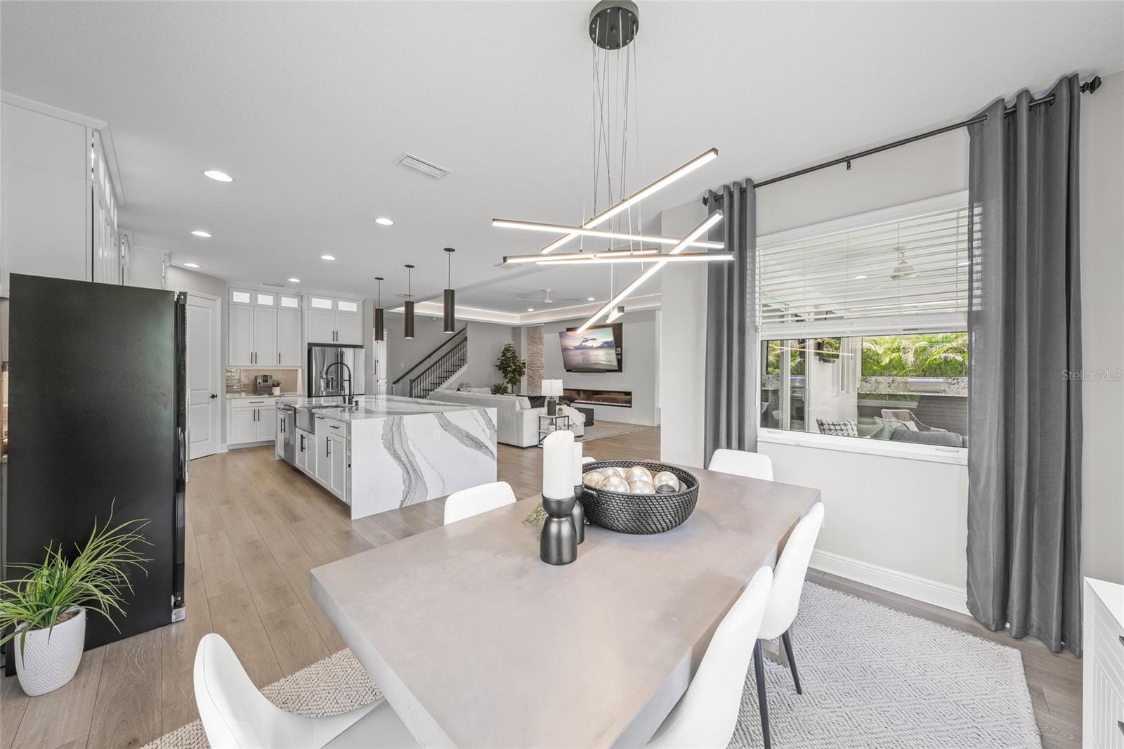 11422 APPLE TREE CIR, BRADENTON, FL, 34211