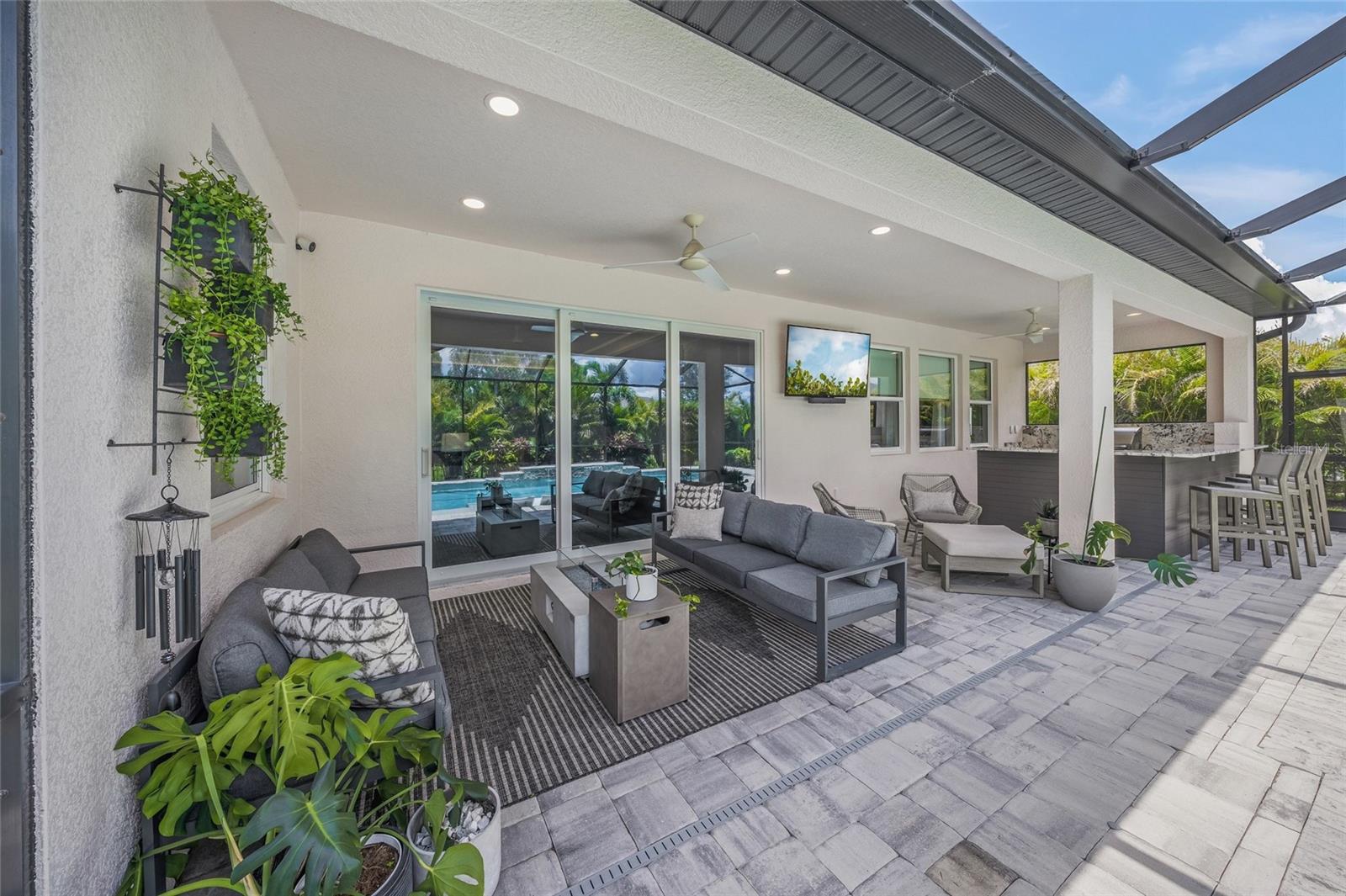 11422 APPLE TREE CIR, BRADENTON, FL, 34211