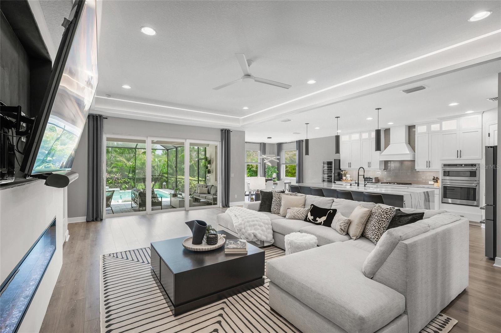 11422 APPLE TREE CIR, BRADENTON, FL, 34211