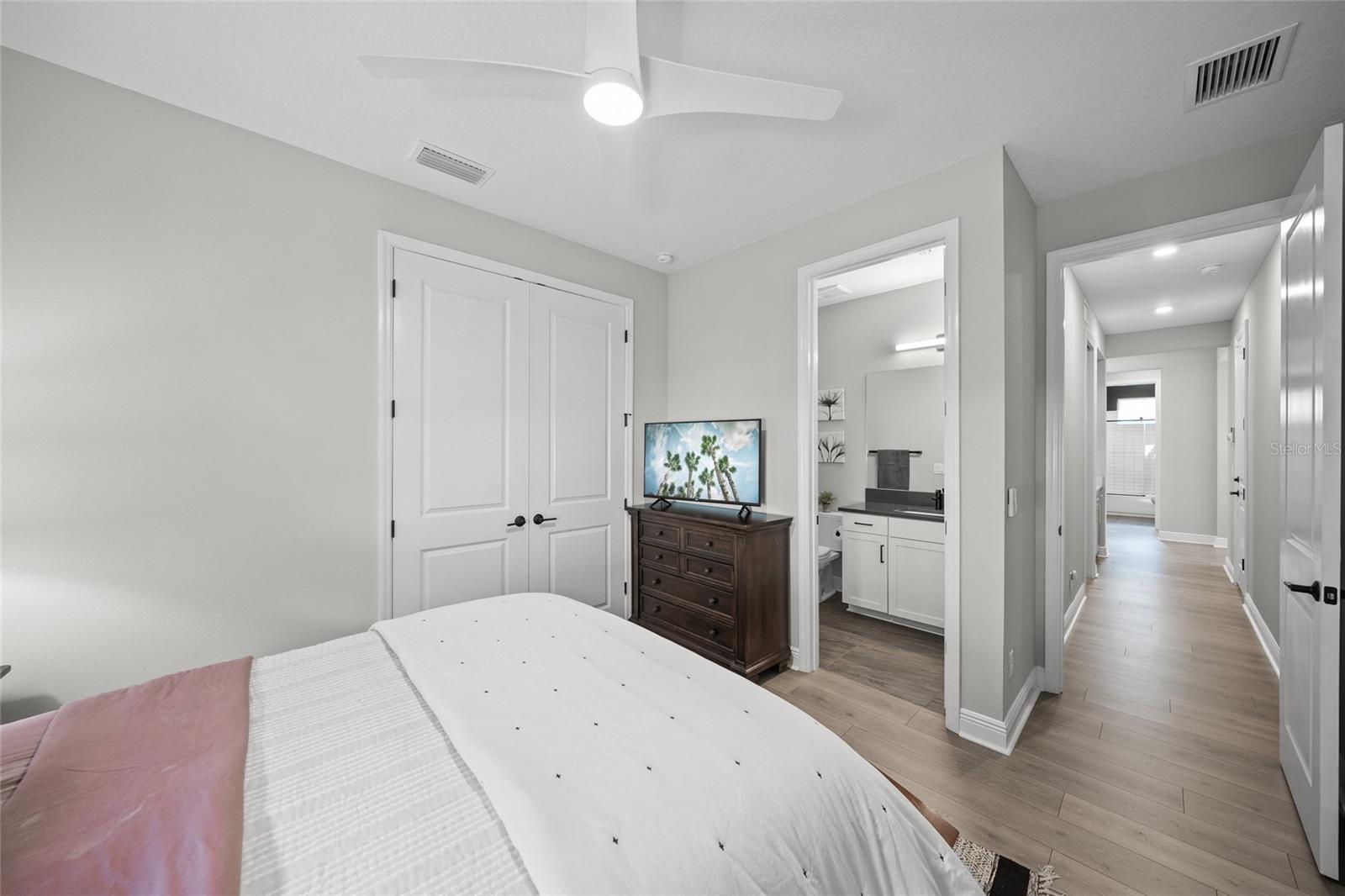 11422 APPLE TREE CIR, BRADENTON, FL, 34211