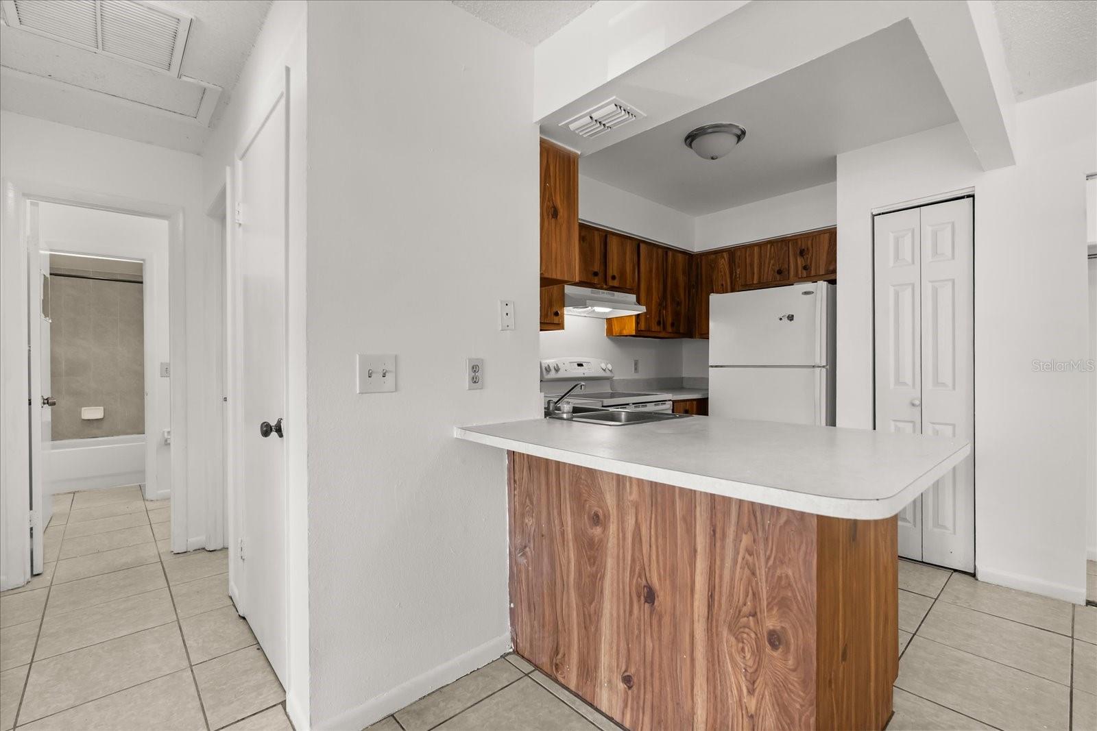 2305 W CANNON TER NW, WINTER HAVEN, FL, 33881