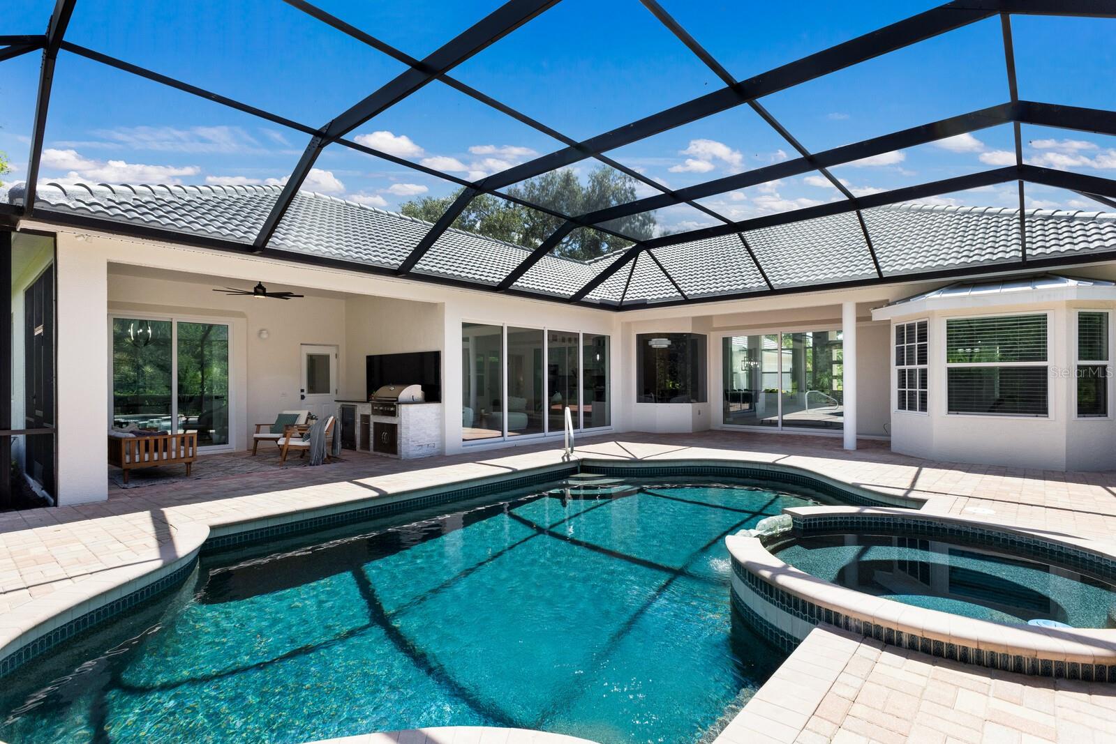 A4656528 Property Photo