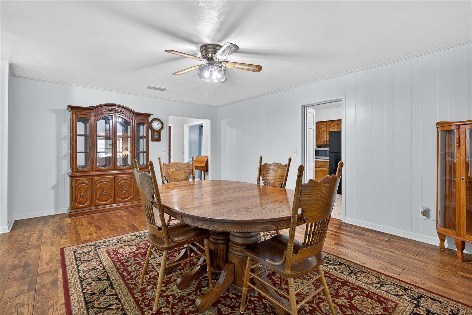 Formal Dining Room / Flex Space