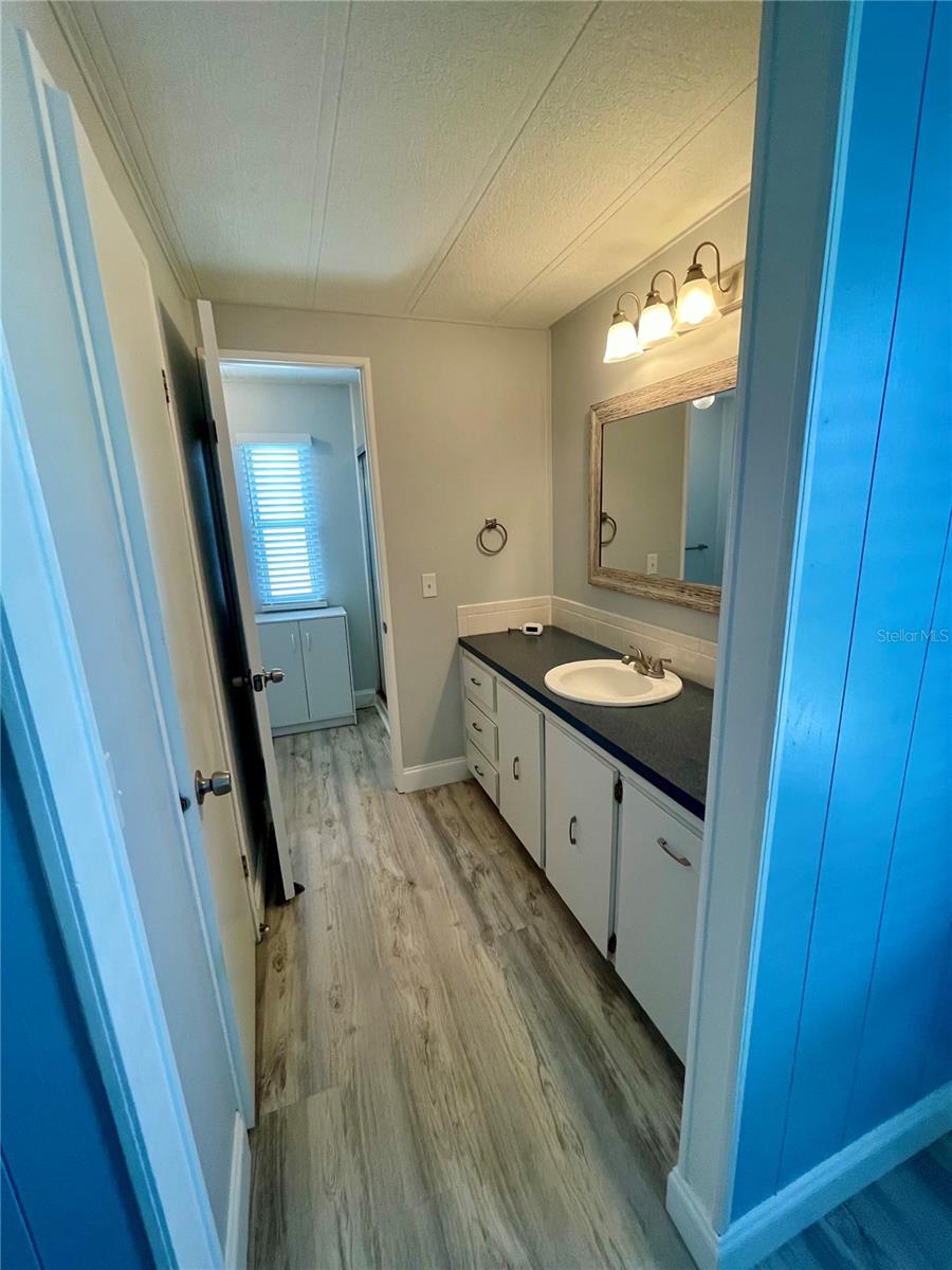 TB8399043 Property Photo