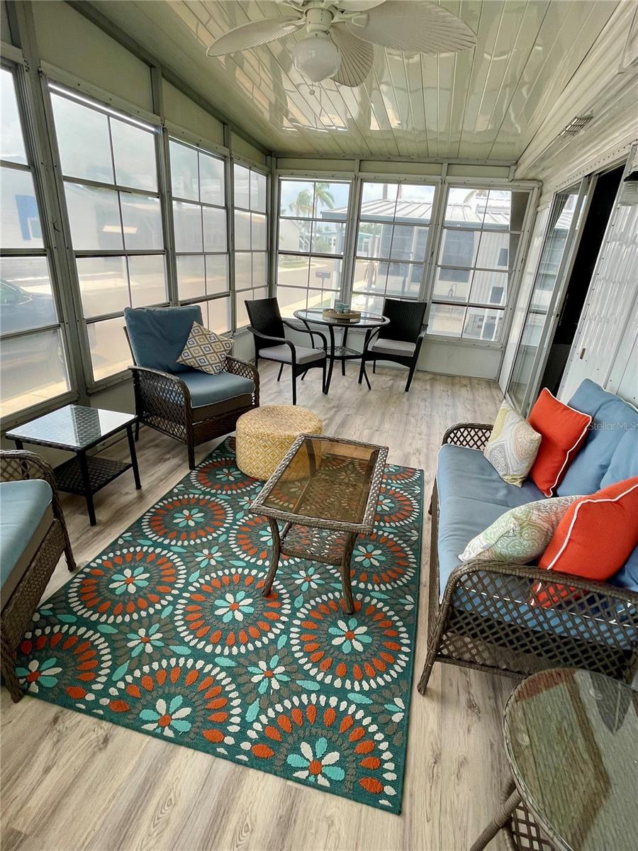 TB8399043 Property Photo