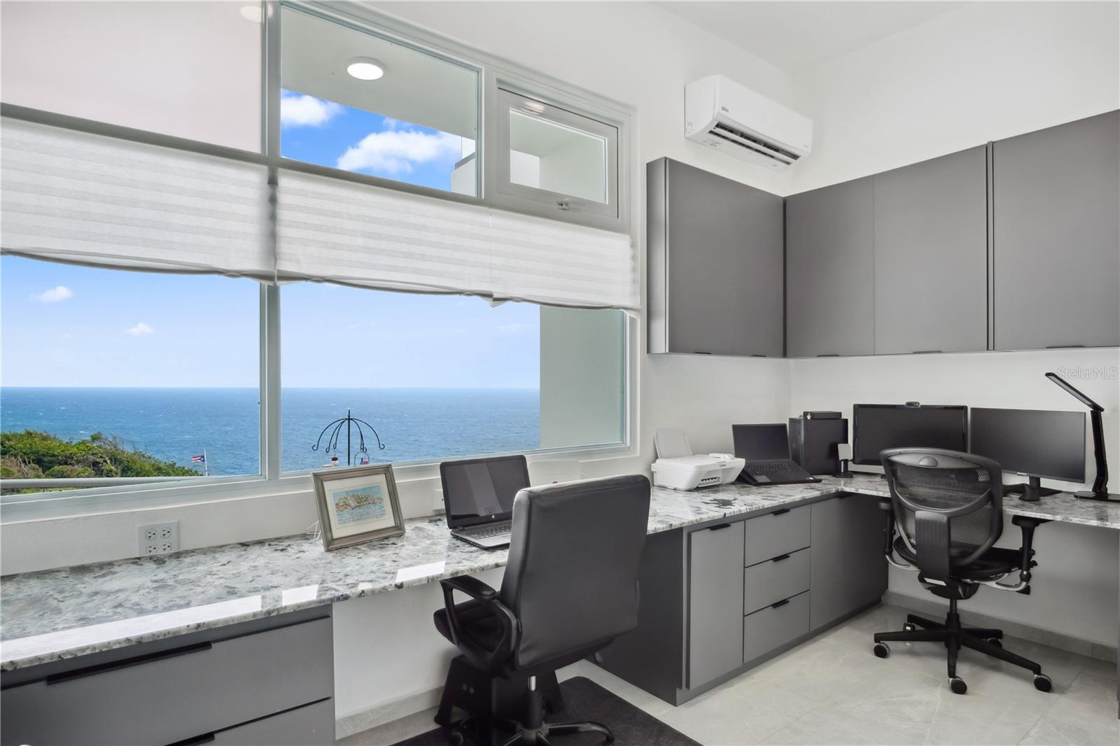 PR9114395 Property Photo