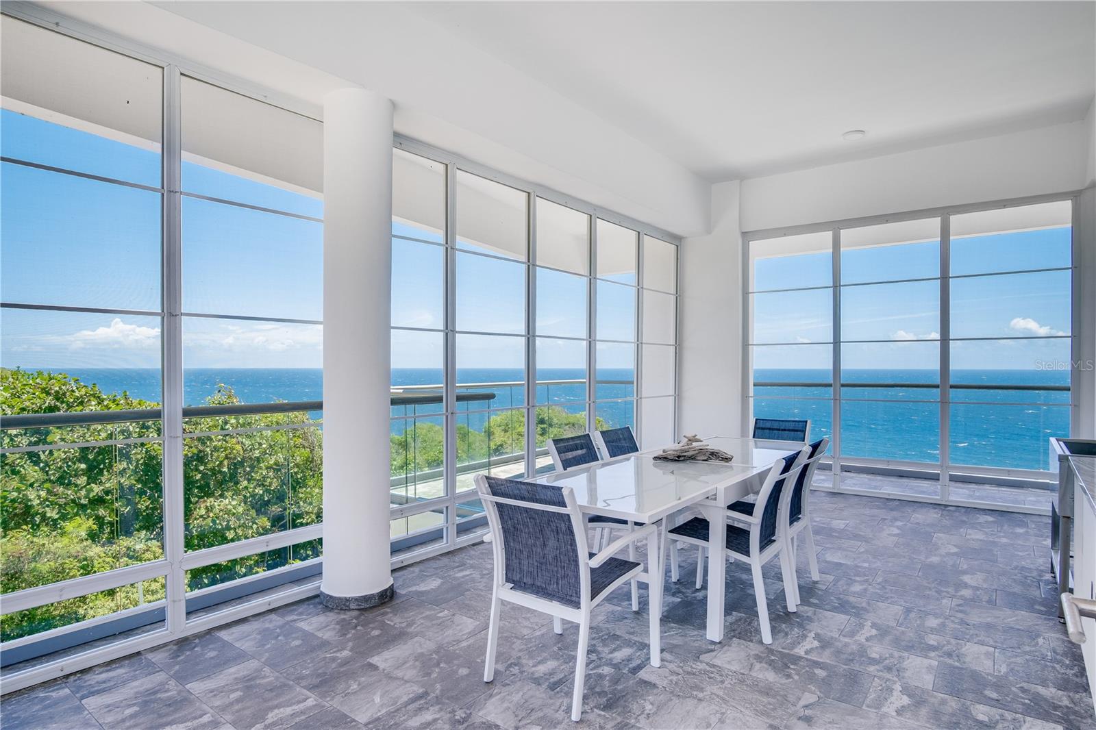 PR9114395 Property Photo