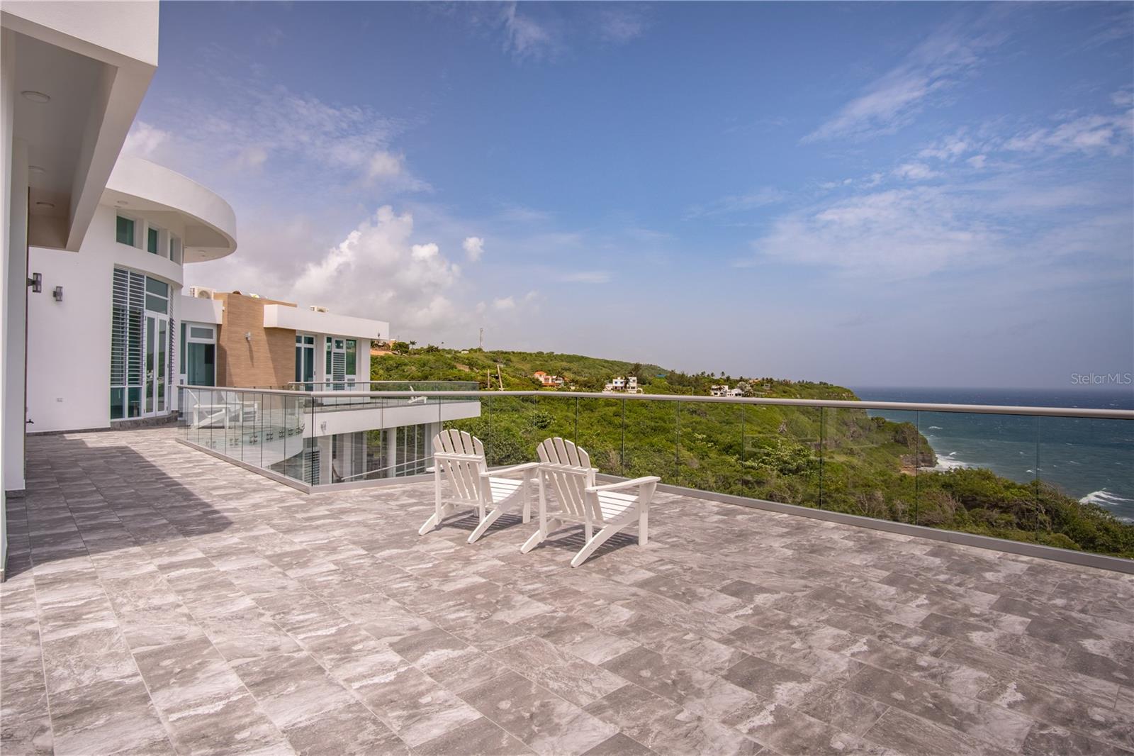 PR9114395 Property Photo