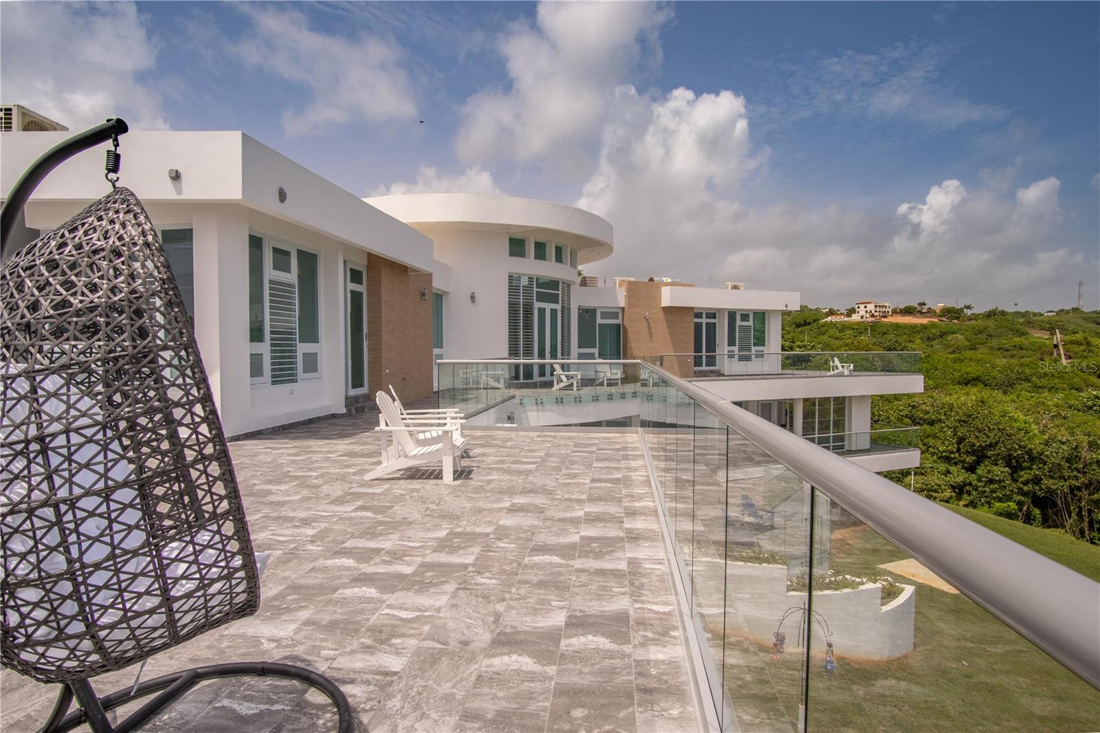 PR9114395 Property Photo