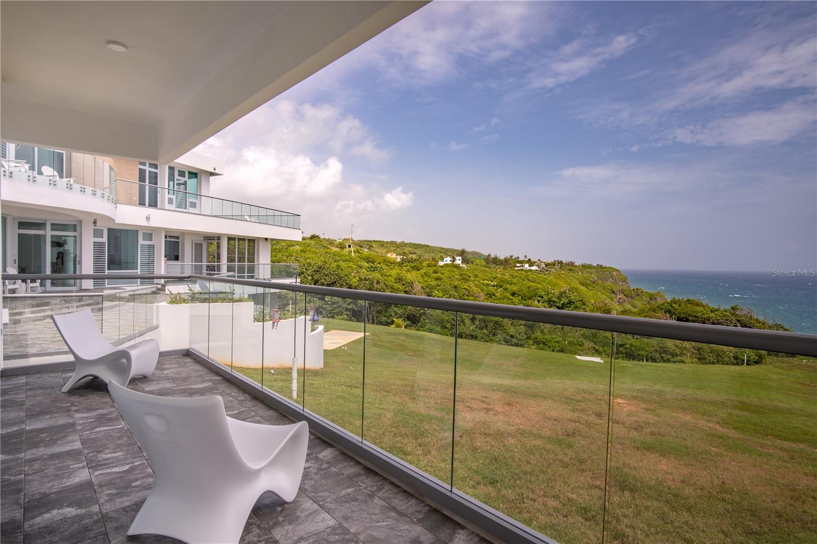 PR9114395 Property Photo