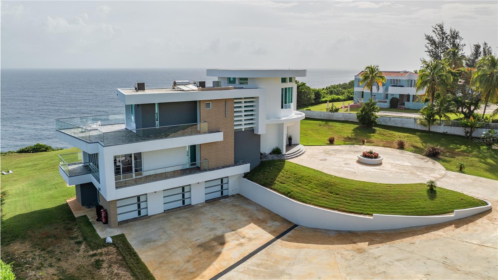 PR9114395 Property Photo