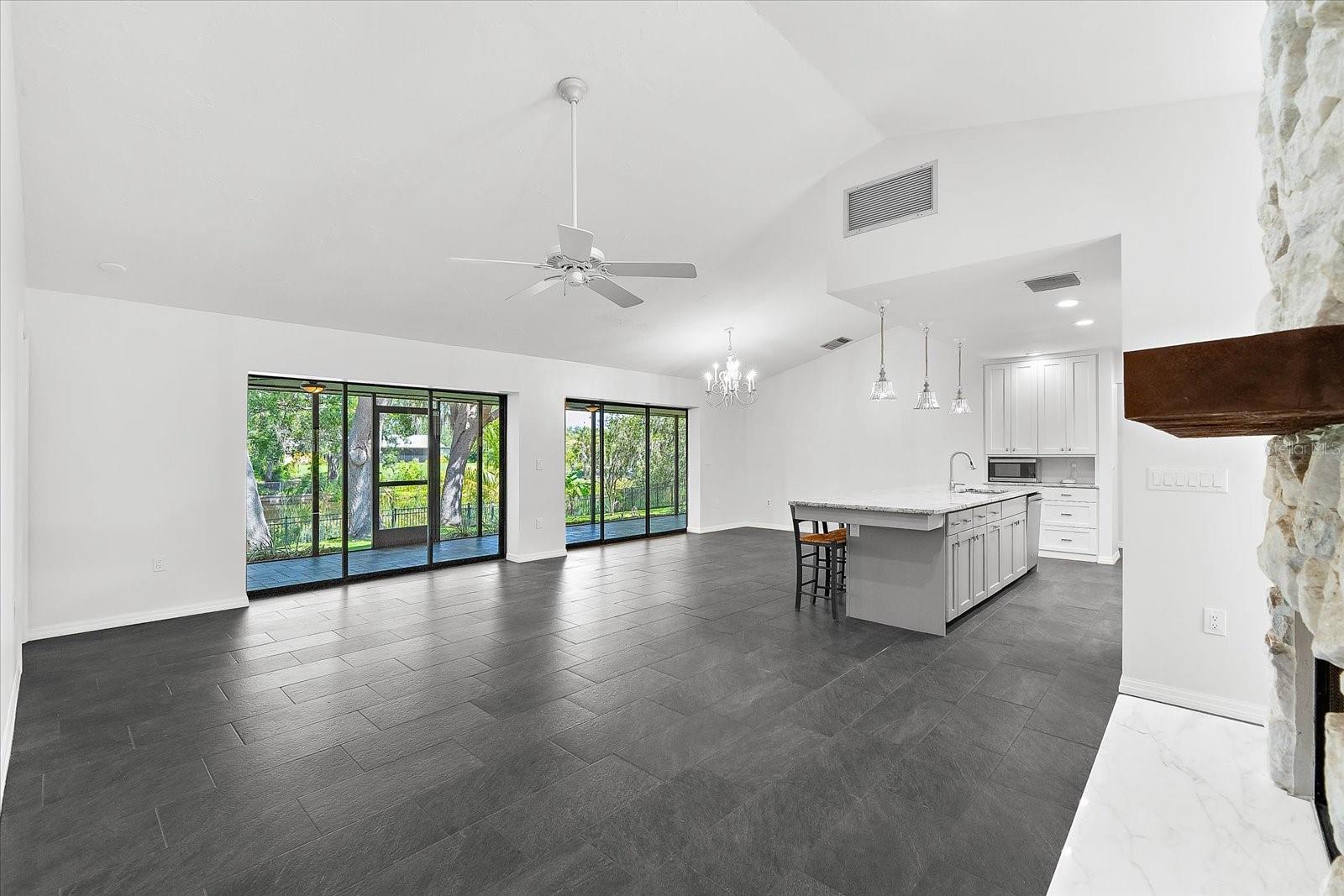 A4656554 Property Photo