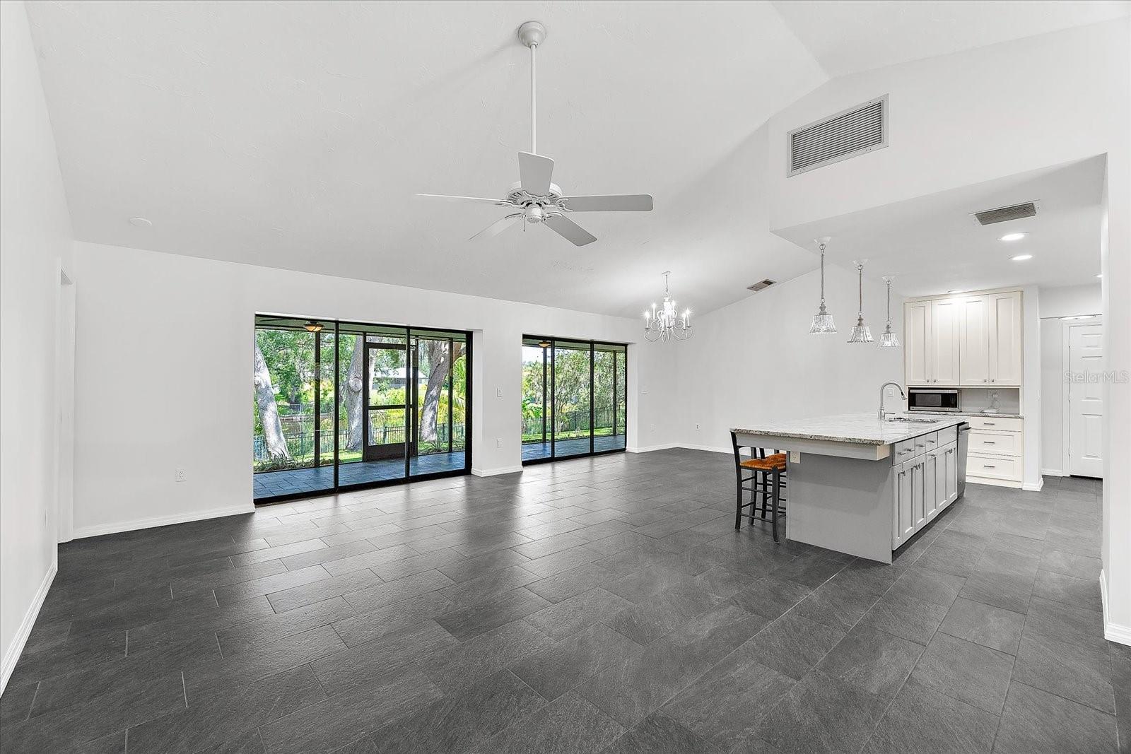 A4656554 Property Photo