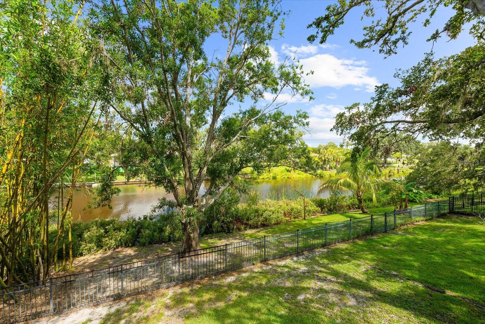 A4656554 Property Photo