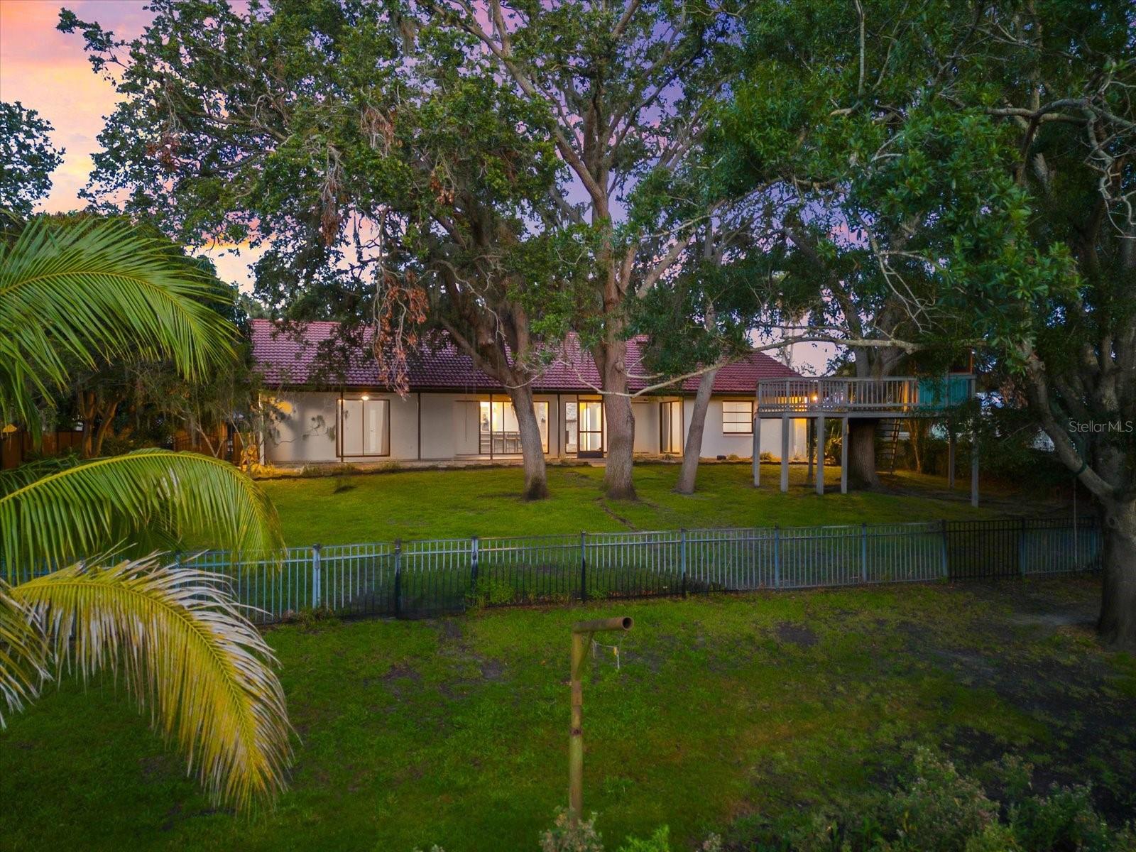 A4656554 Property Photo