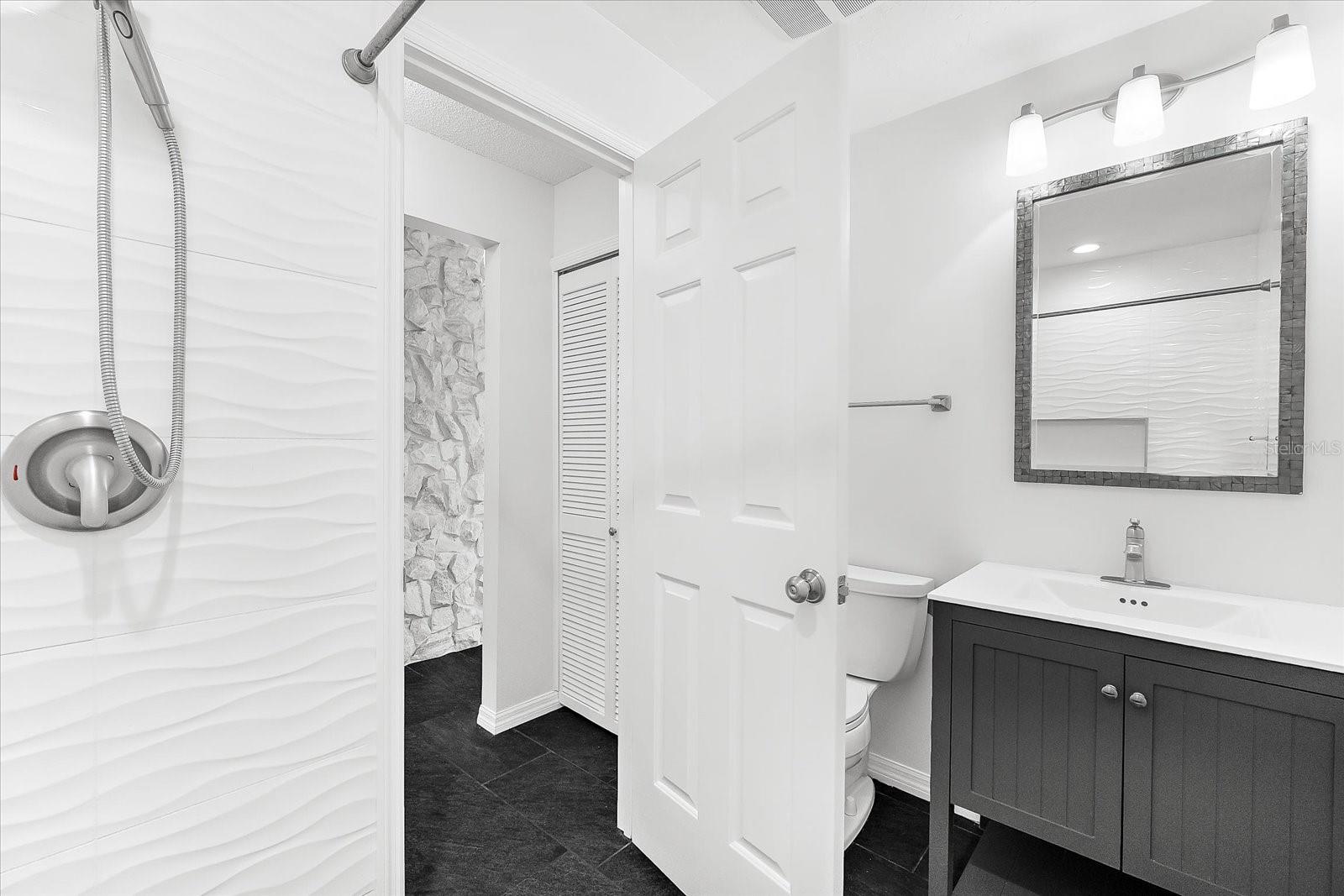 A4656554 Property Photo