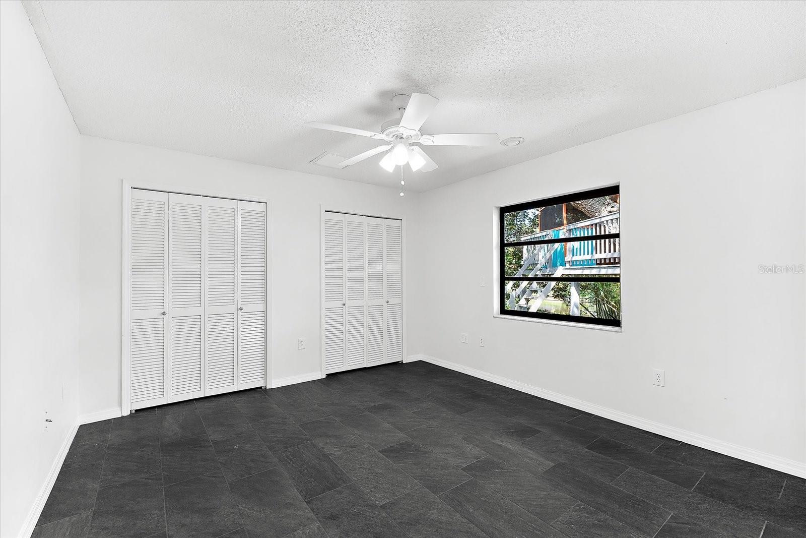A4656554 Property Photo