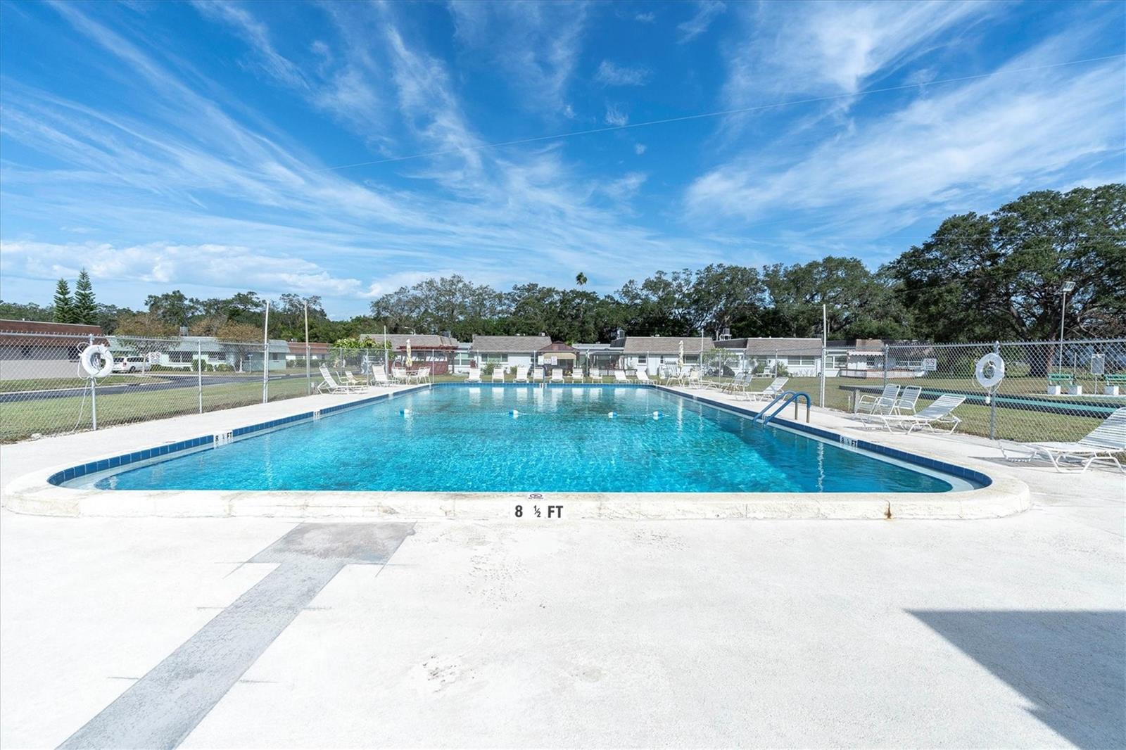 TB8399055 Property Photo