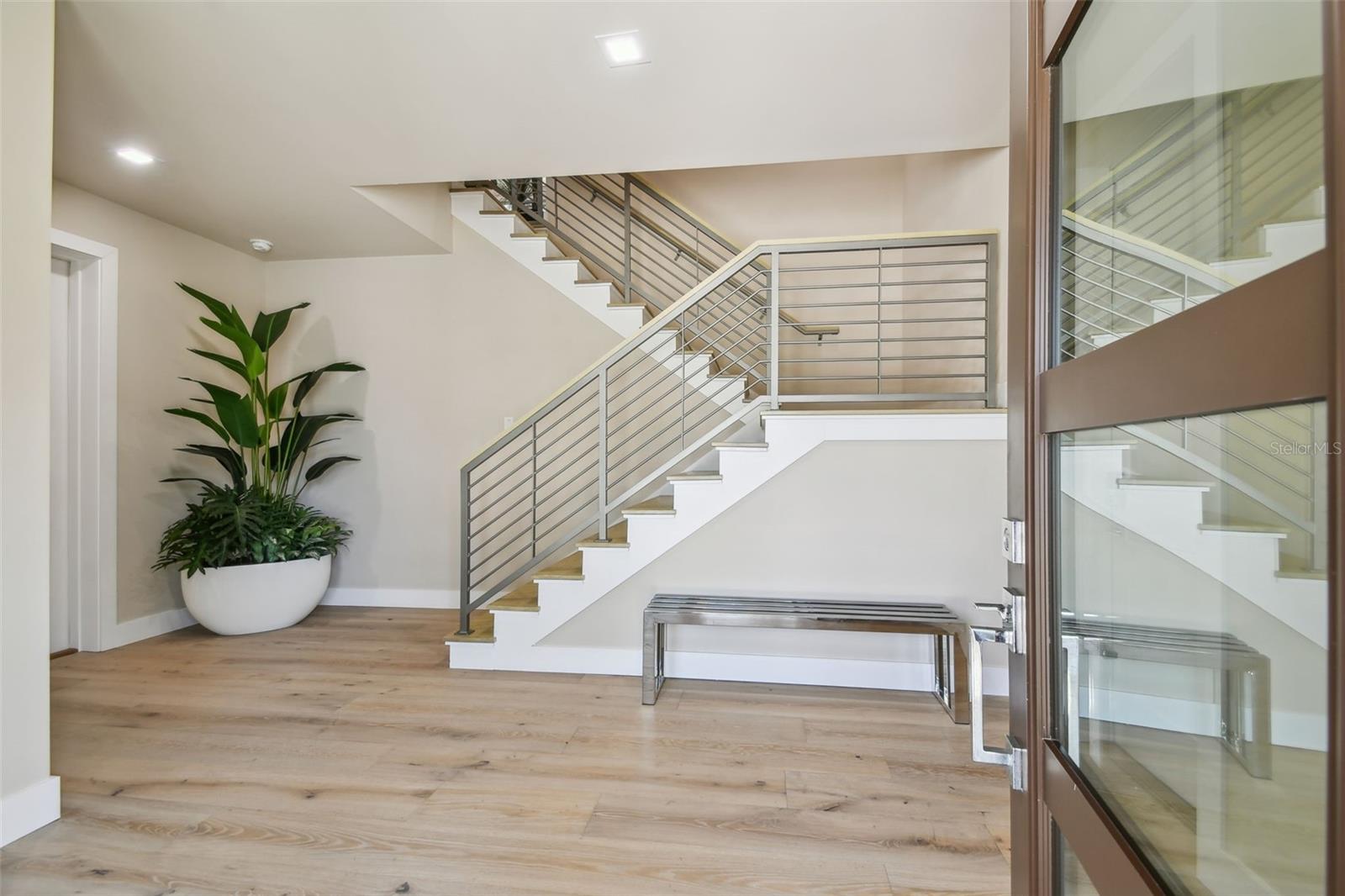 TB8399186 Property Photo