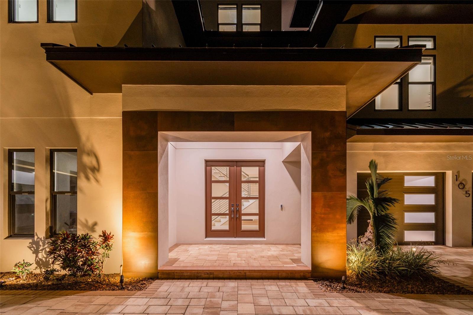 TB8399186 Property Photo