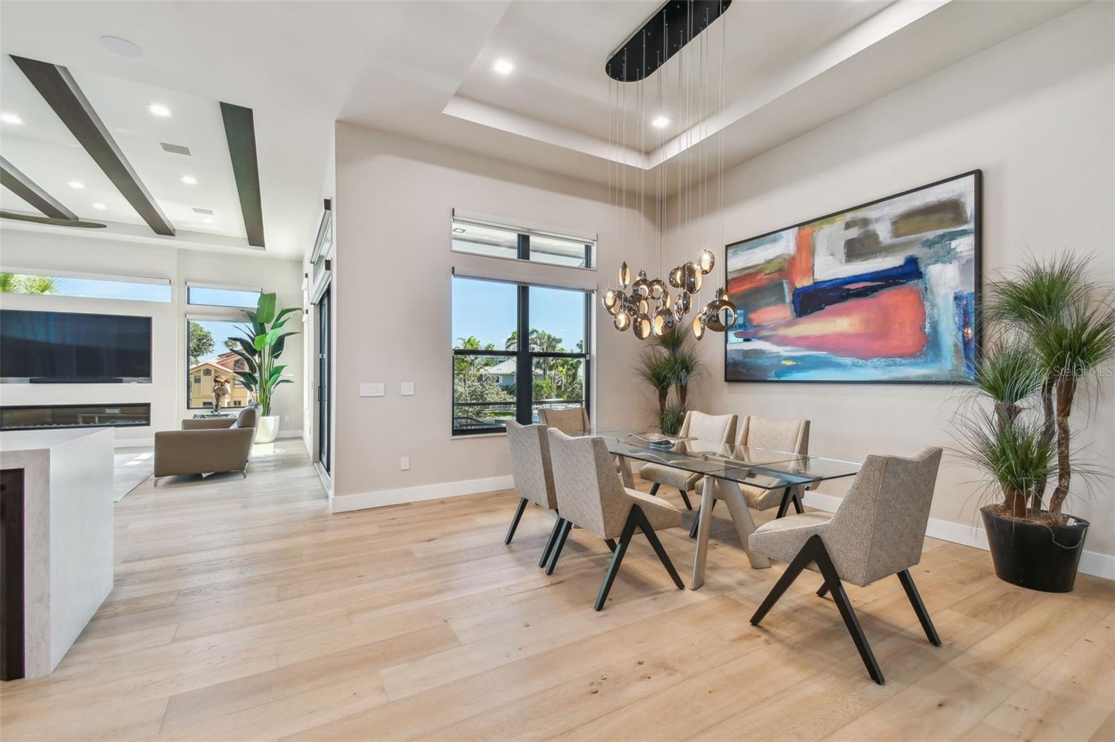 TB8399186 Property Photo