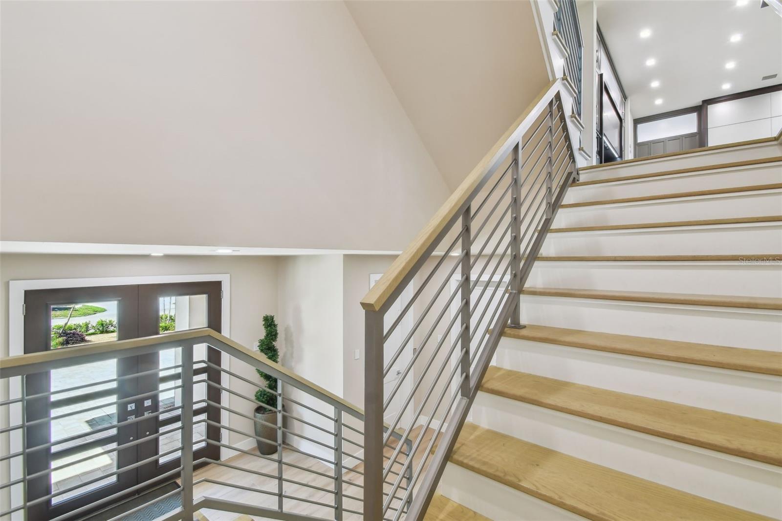 TB8399186 Property Photo