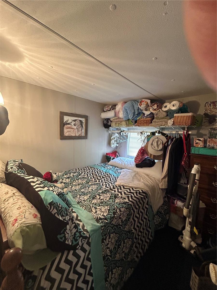 R4909504 Property Photo