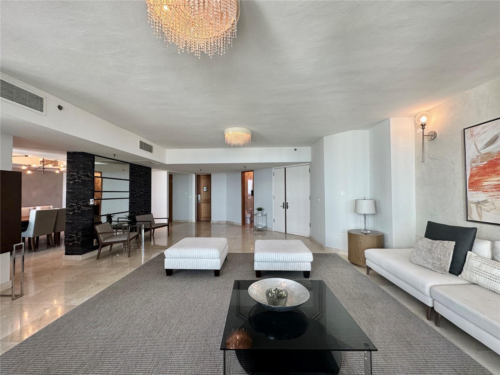 PR9114406 Property Photo