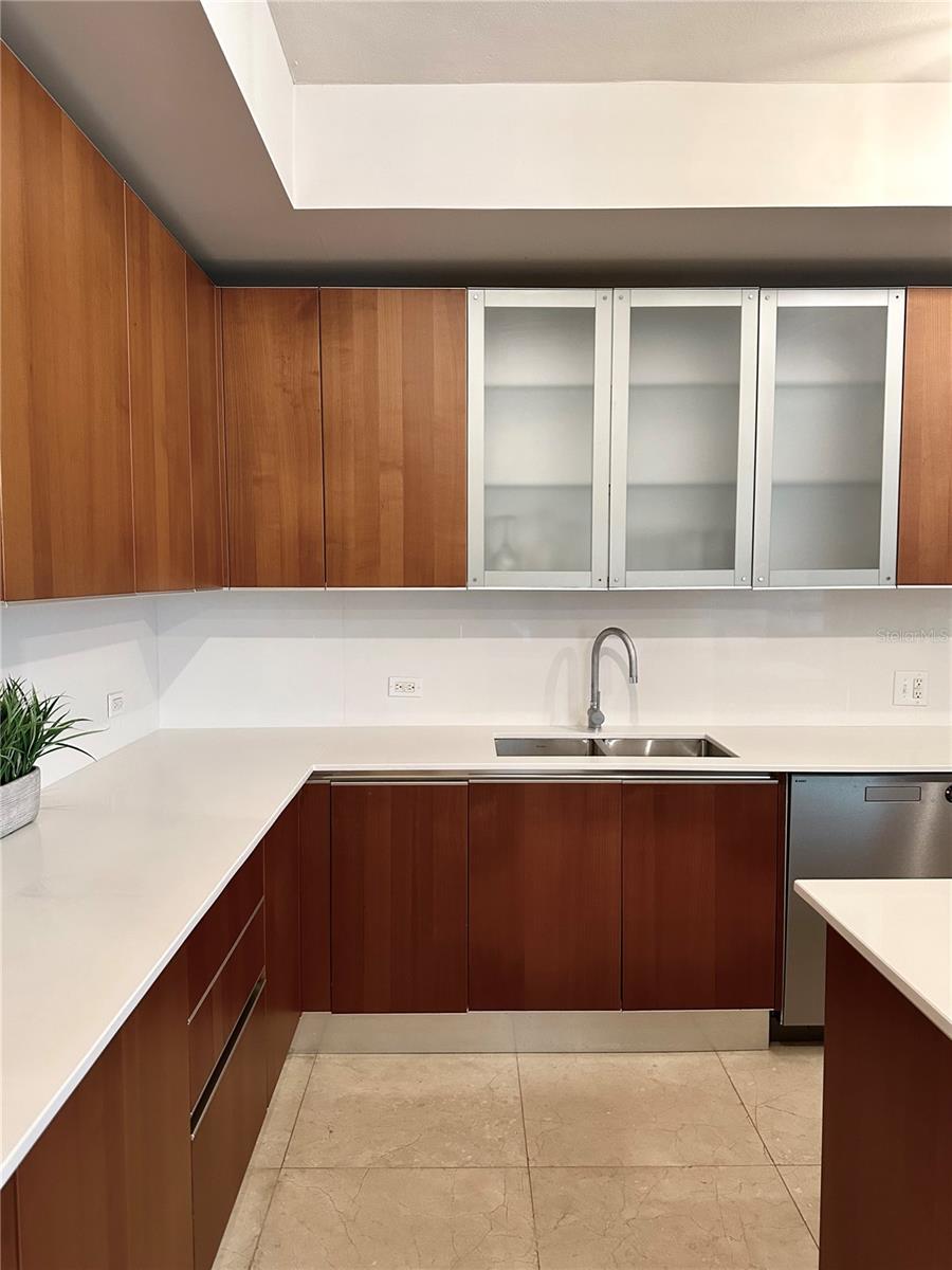 PR9114406 Property Photo