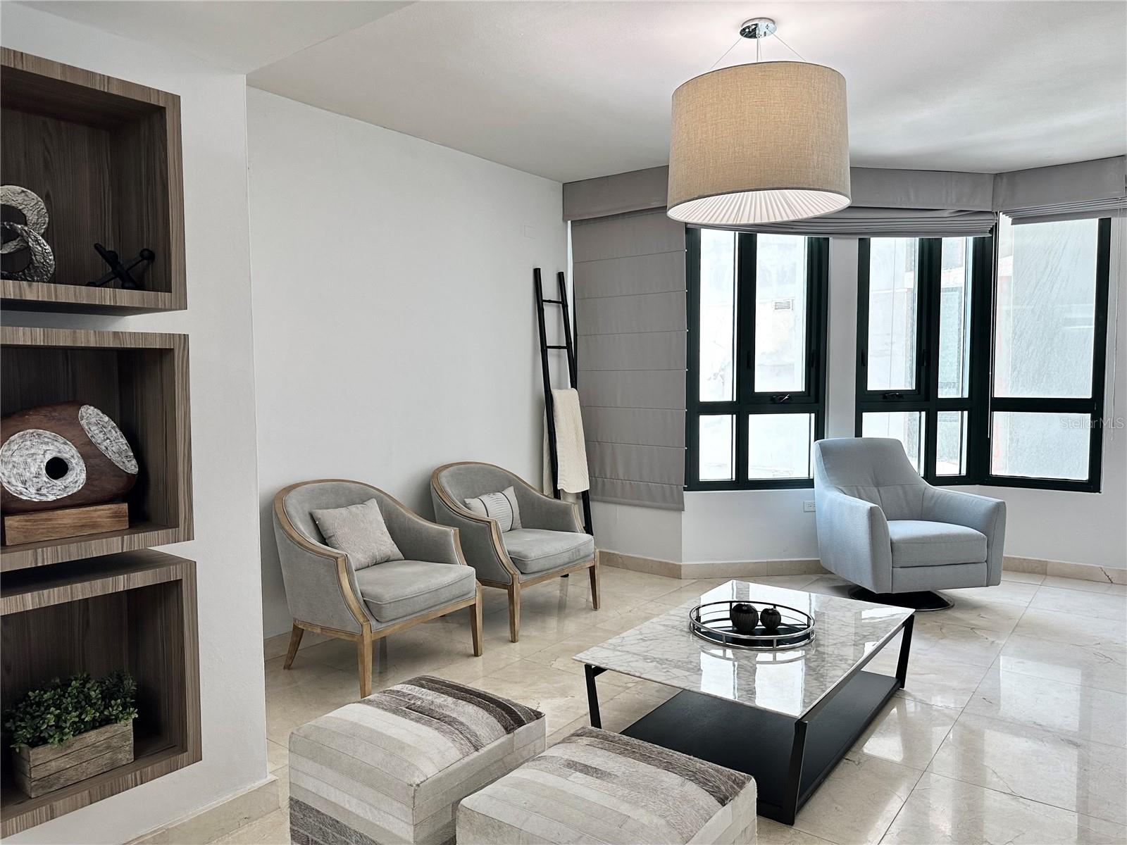 PR9114406 Property Photo