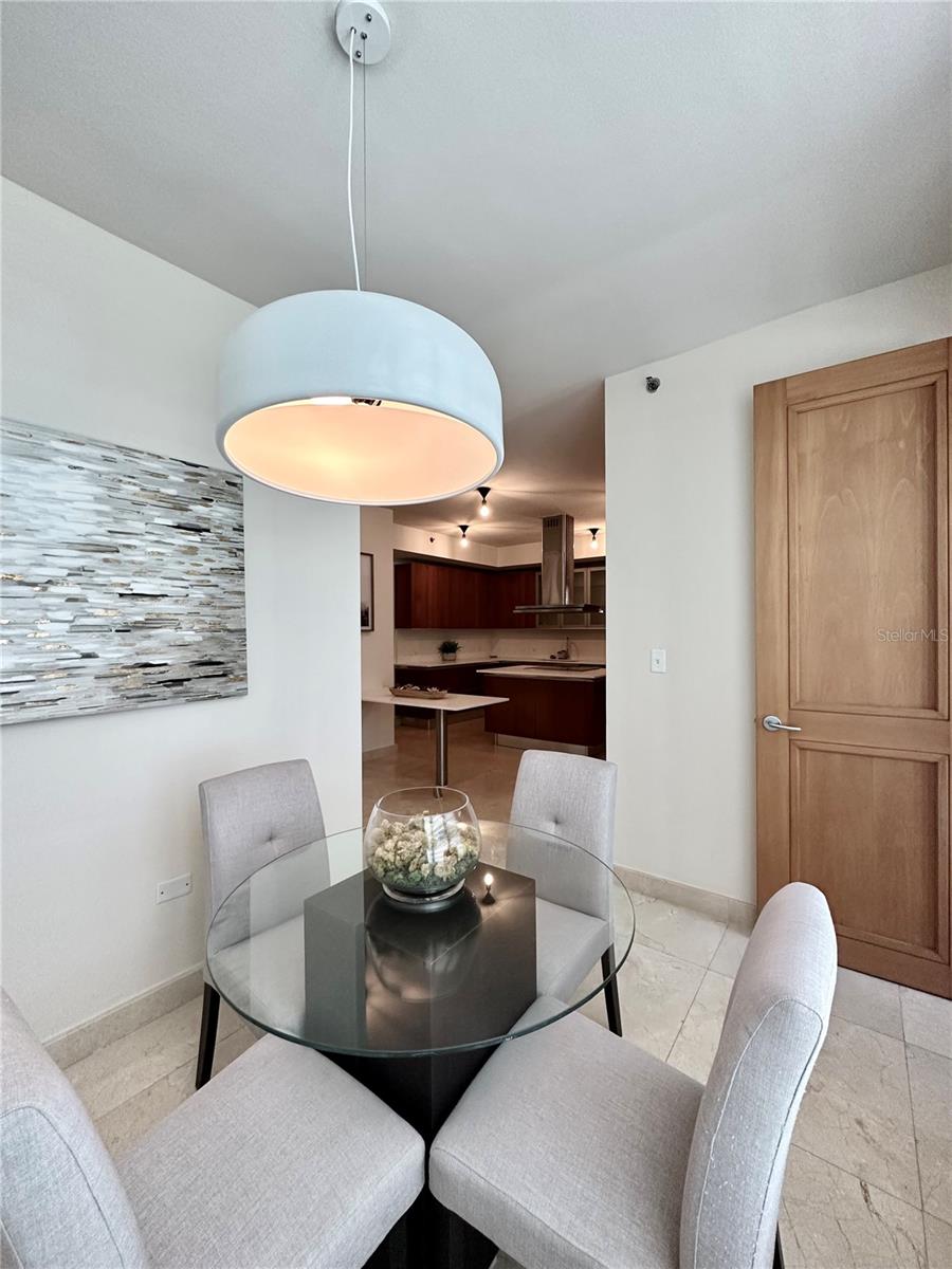 PR9114406 Property Photo