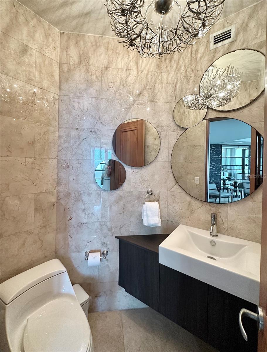 PR9114406 Property Photo