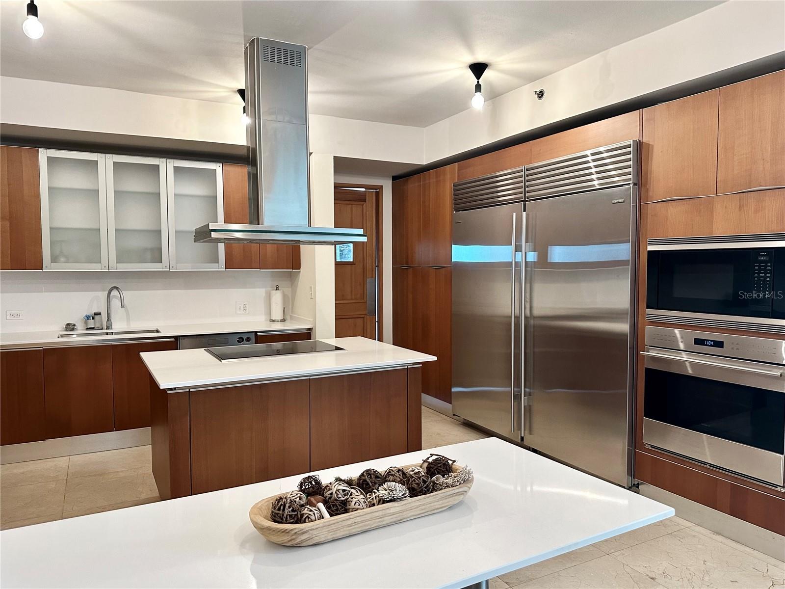 PR9114406 Property Photo