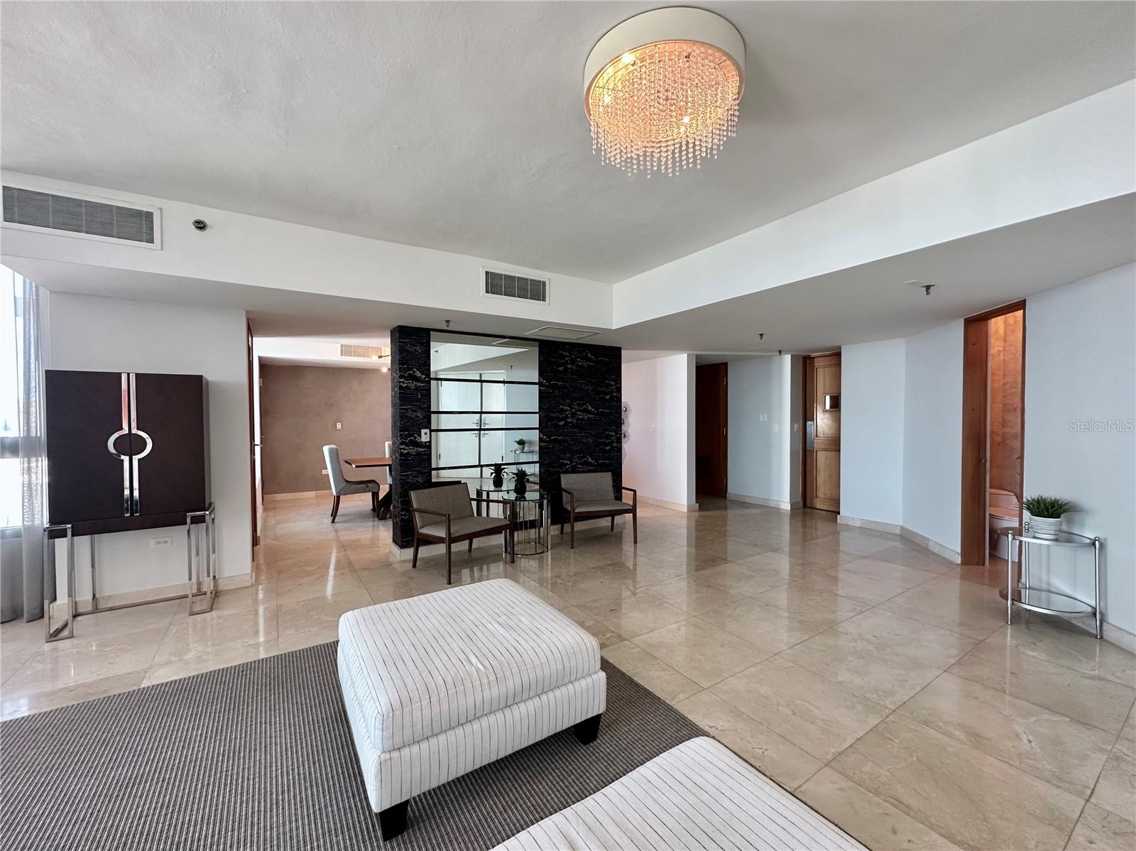 PR9114406 Property Photo