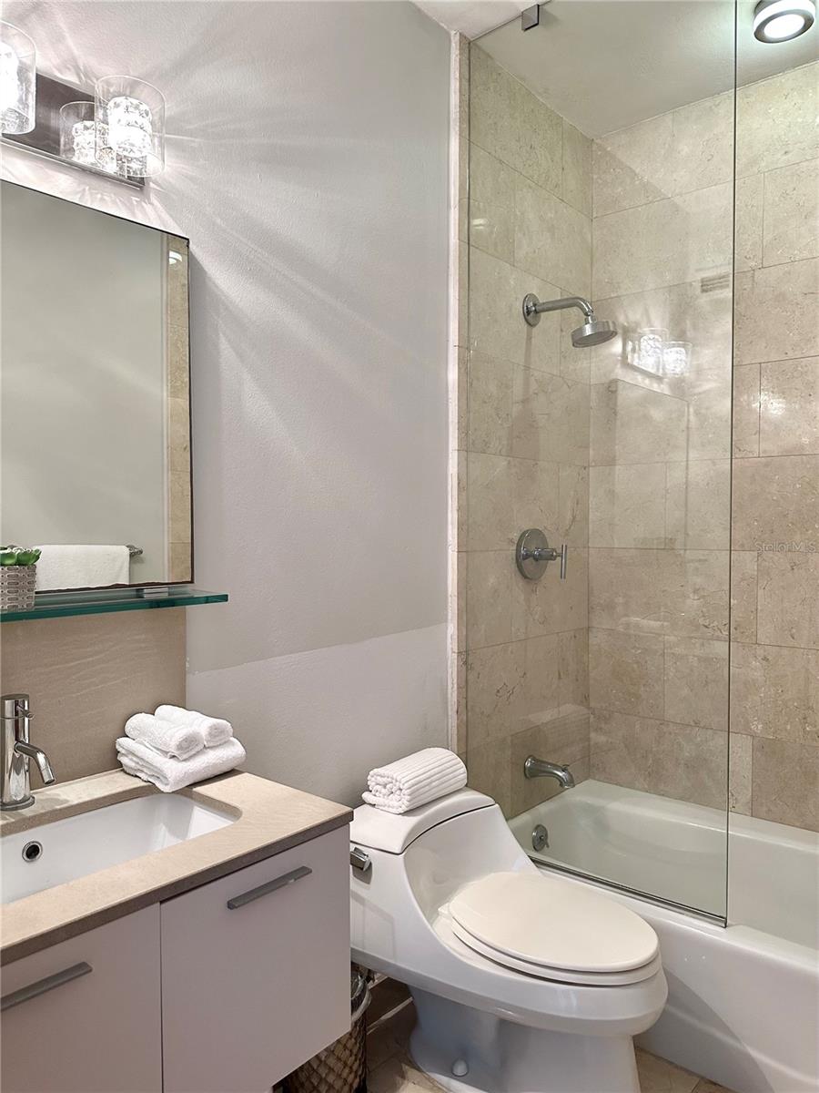 PR9114406 Property Photo