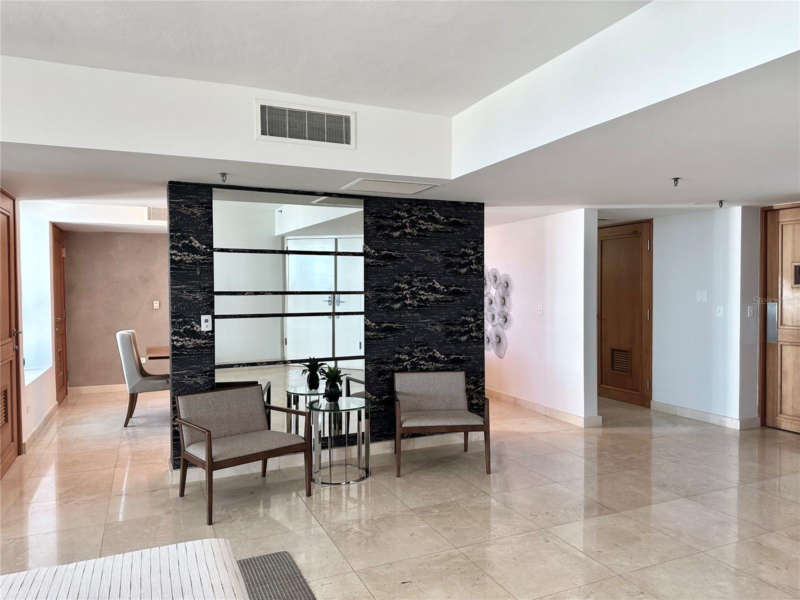 PR9114406 Property Photo