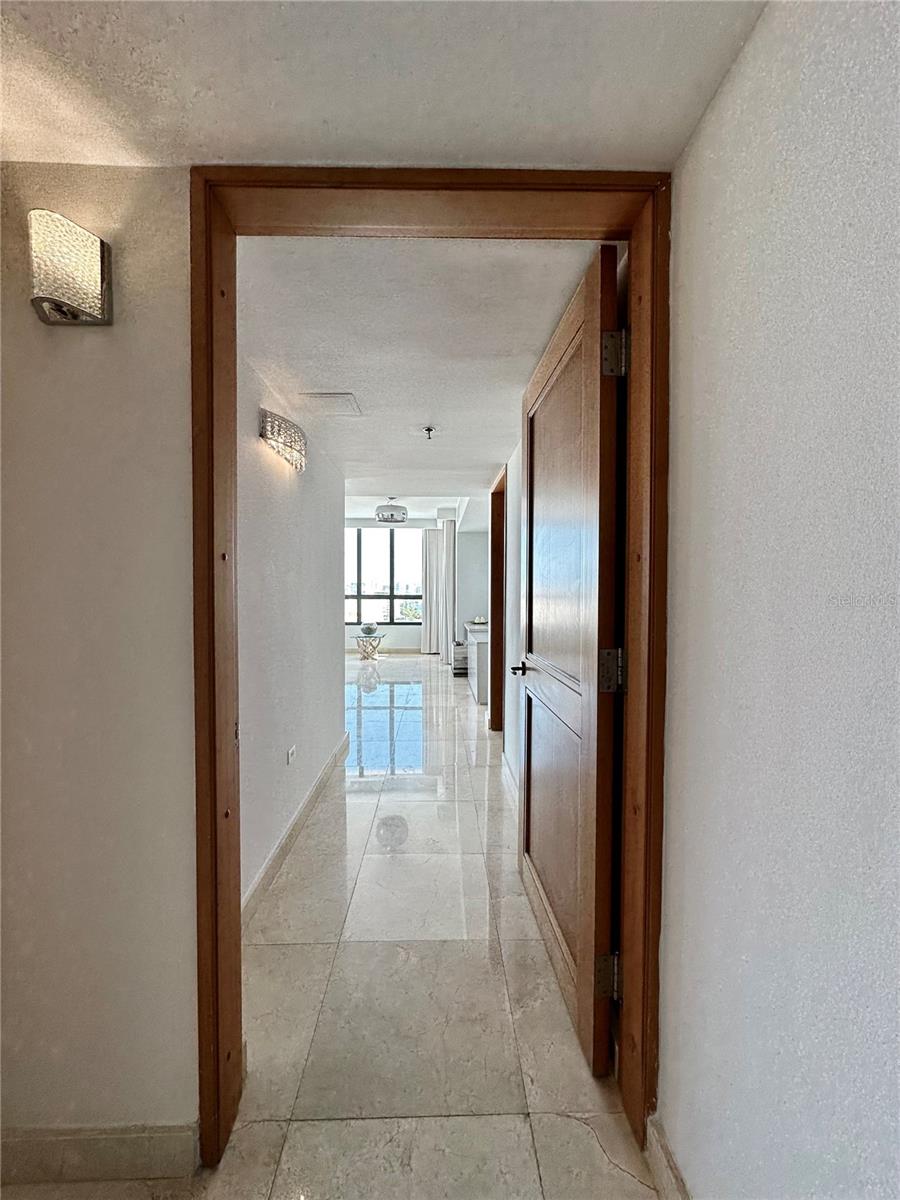 PR9114406 Property Photo