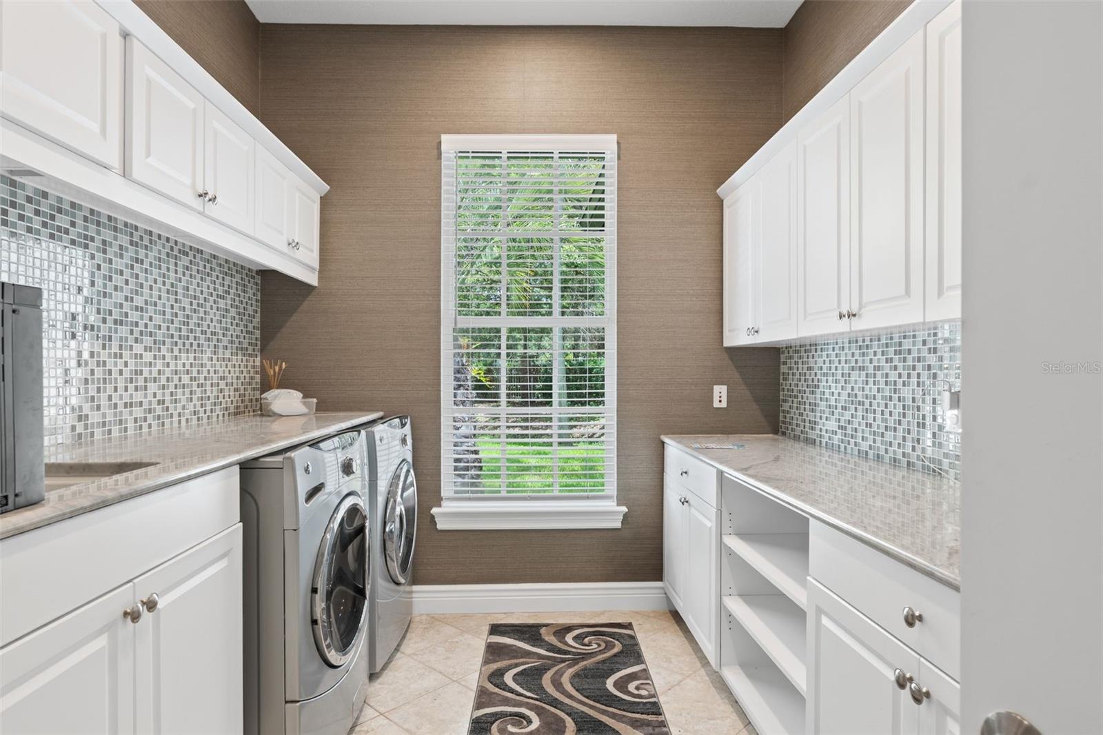 A4656620 Property Photo